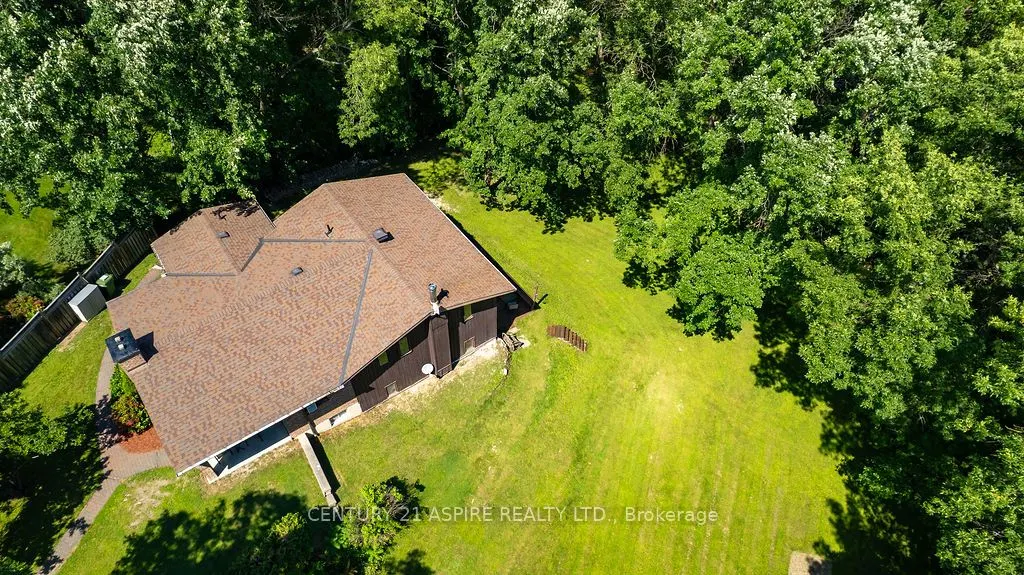 551 Whispering Pines Crescent