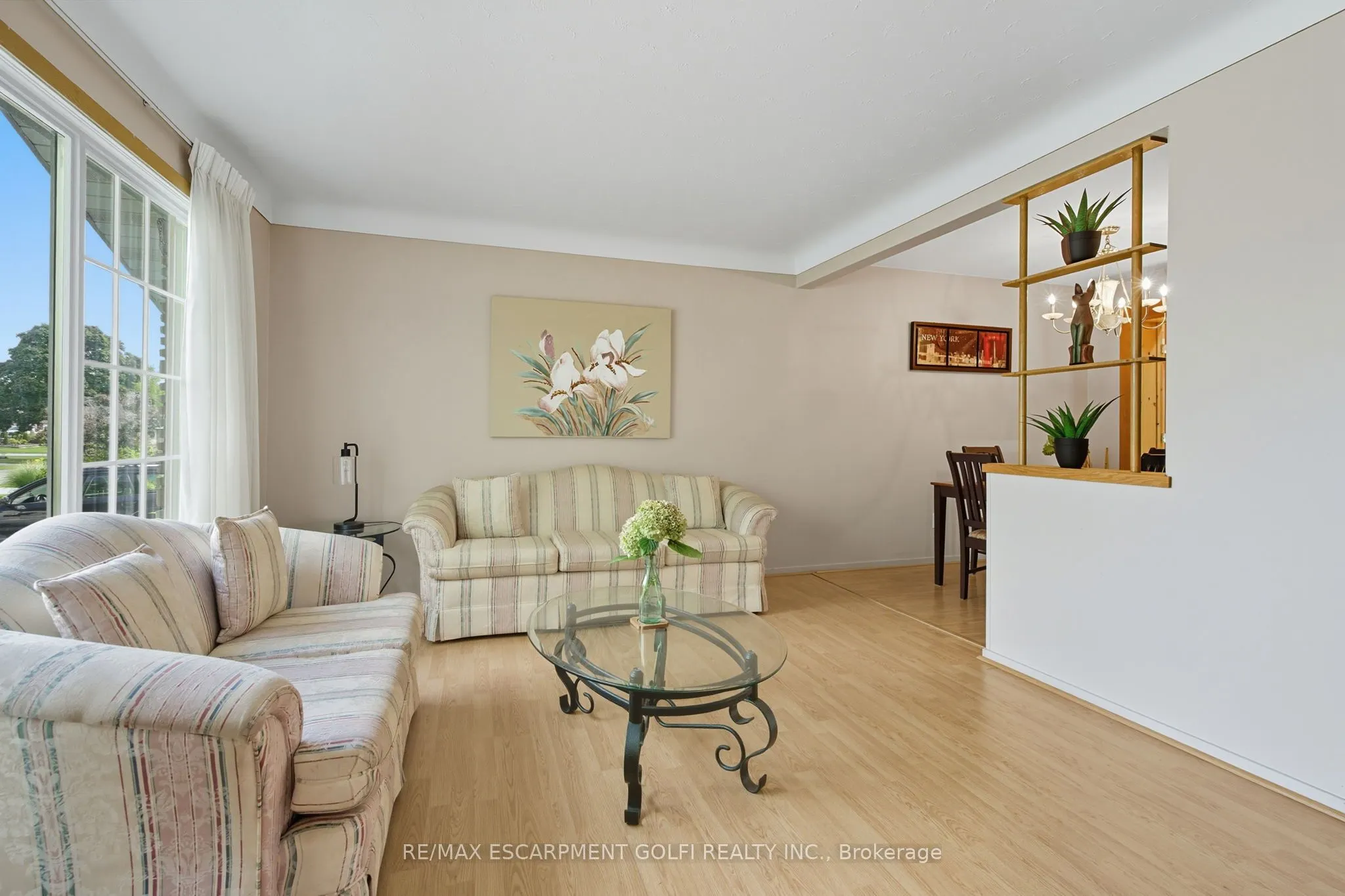 16 Glendale Drive