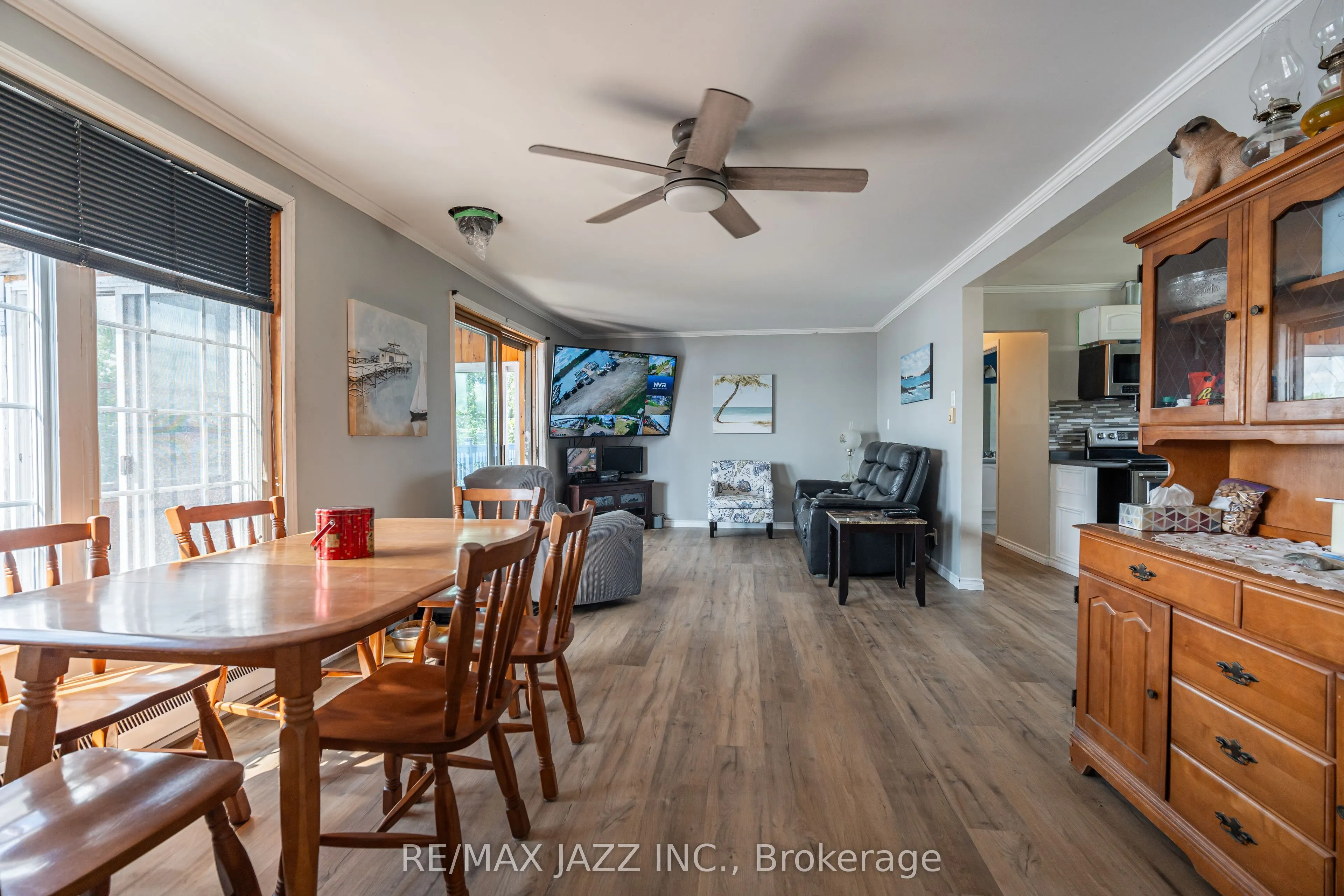 1087 Island View Drive