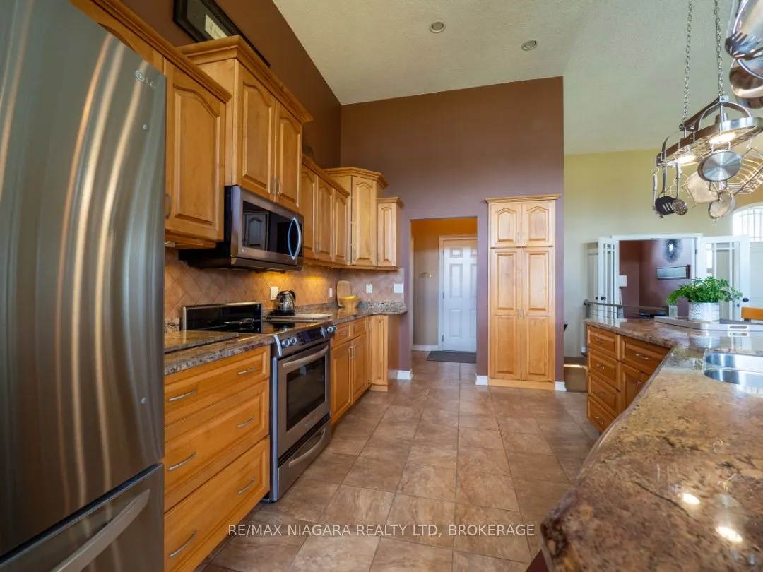 20219 Youngs Road S