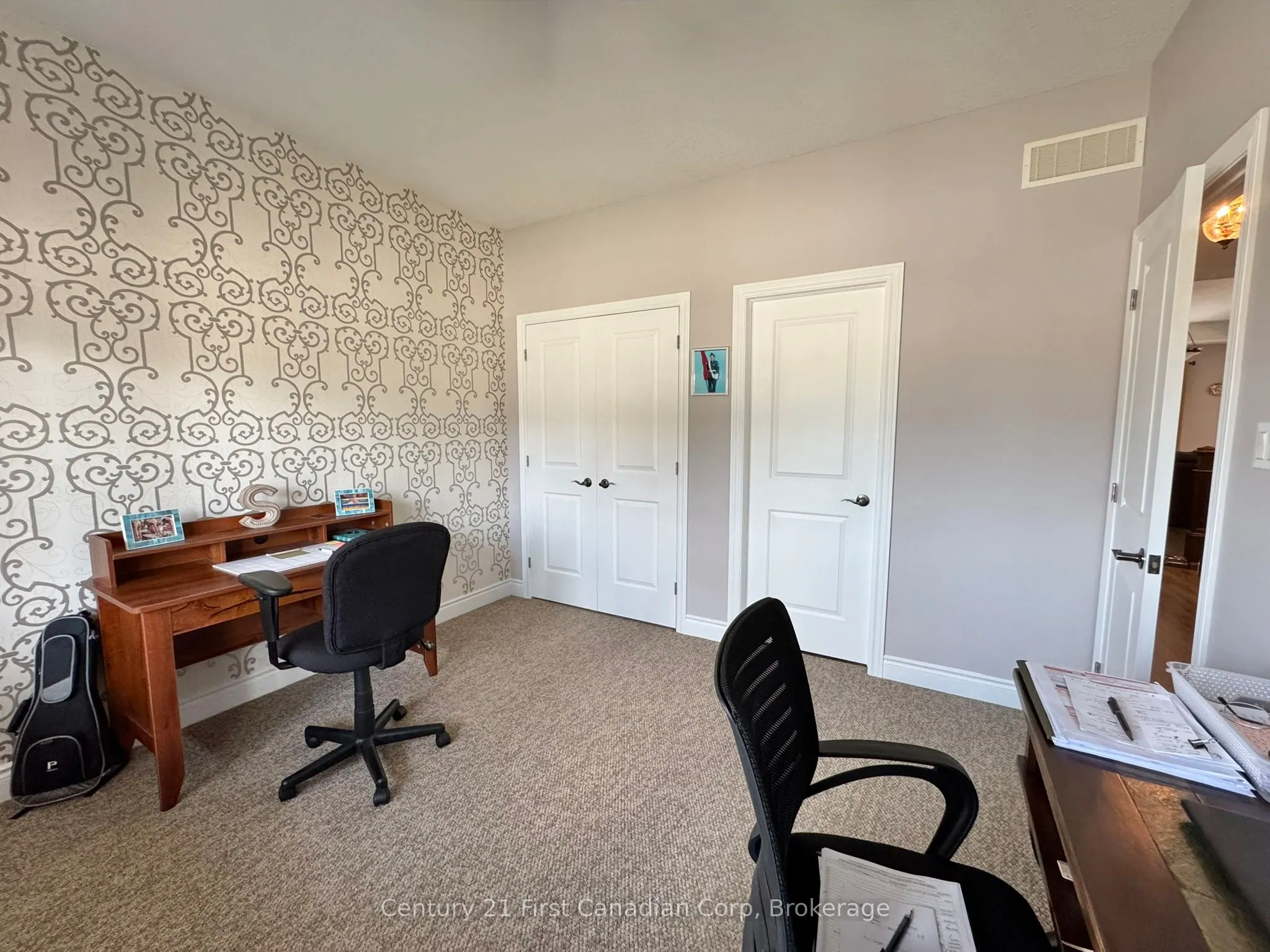 132 Robin Ridge Drive, #7