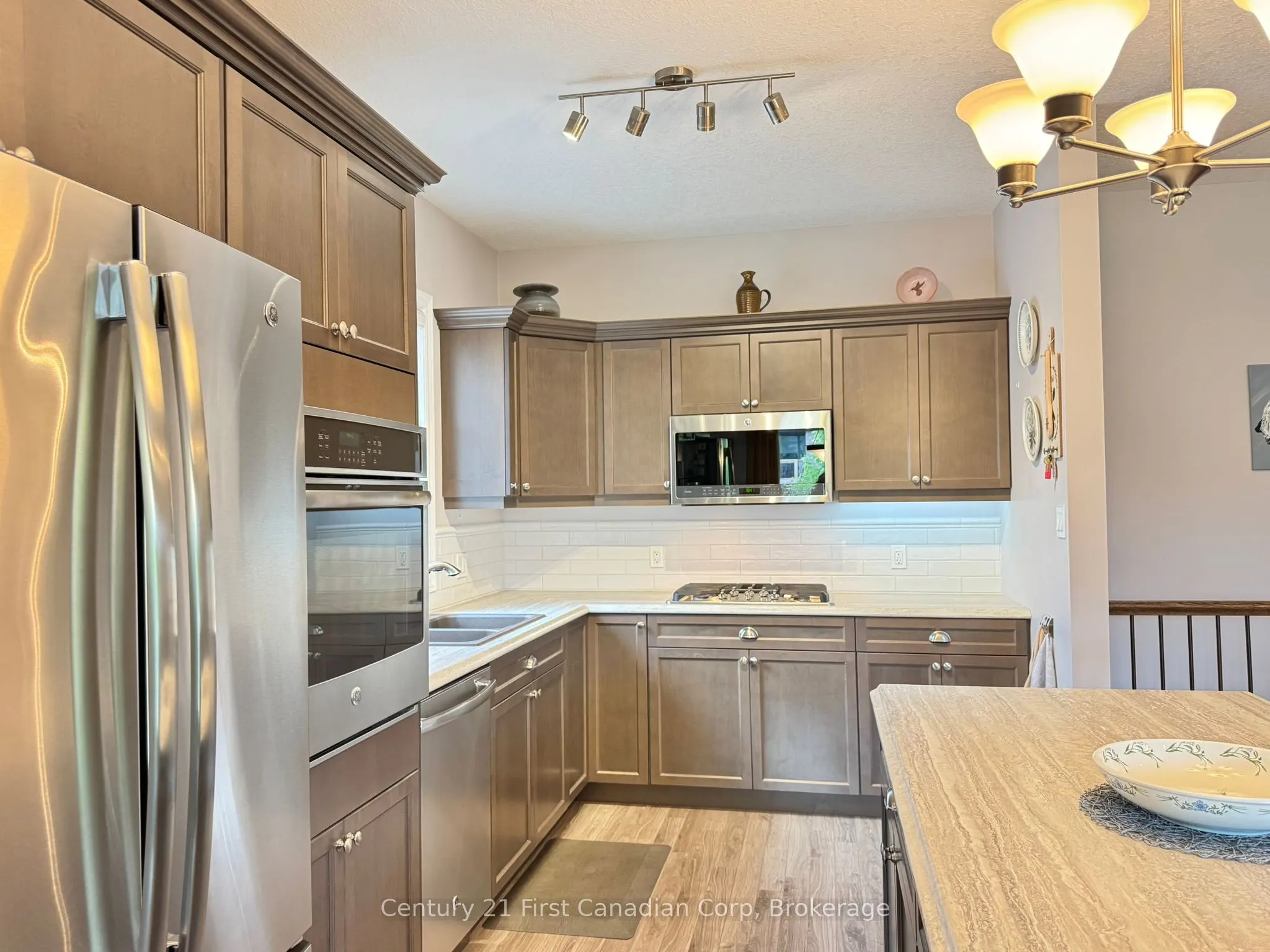 132 Robin Ridge Drive, #7