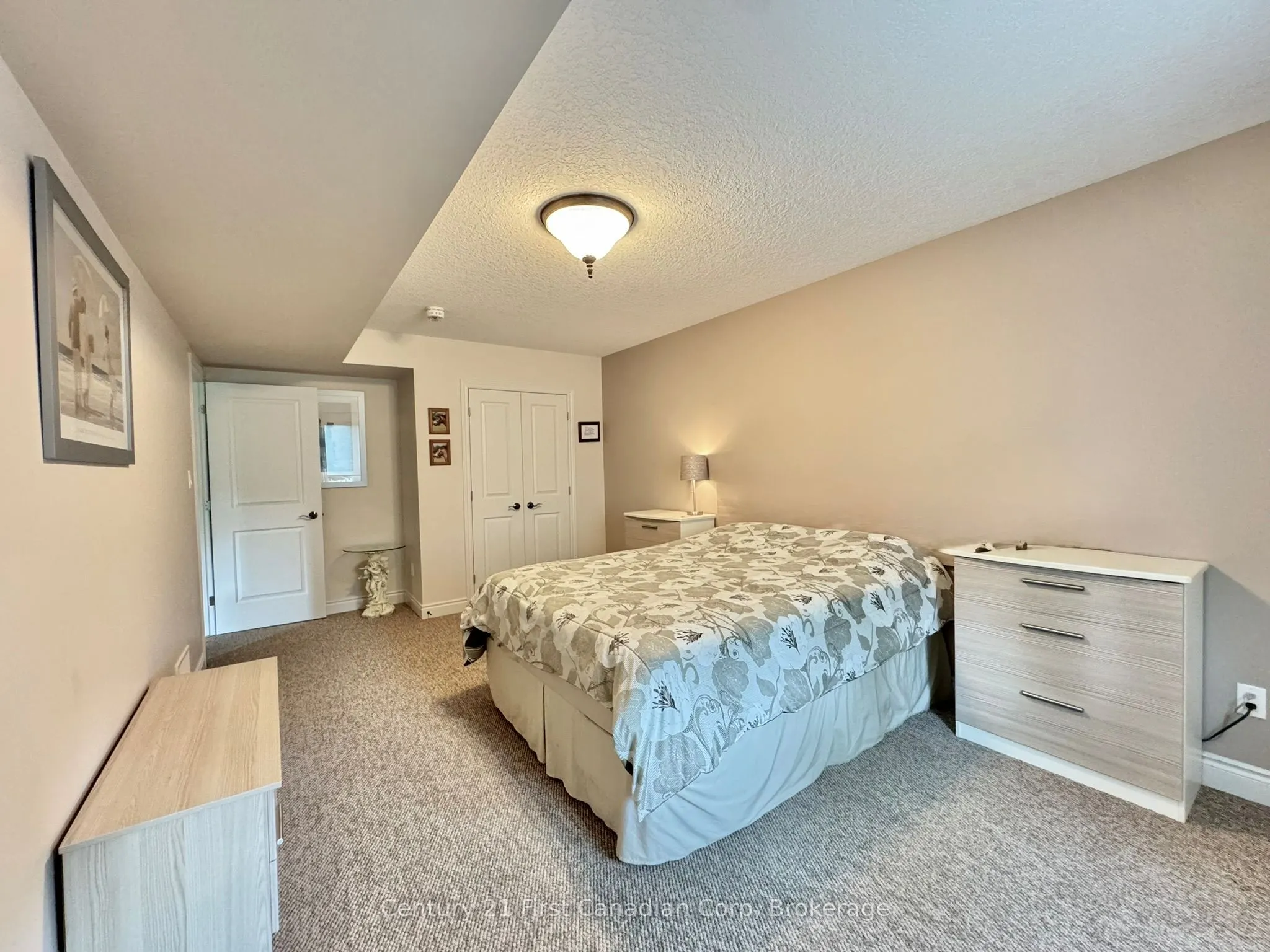 132 Robin Ridge Drive, #7