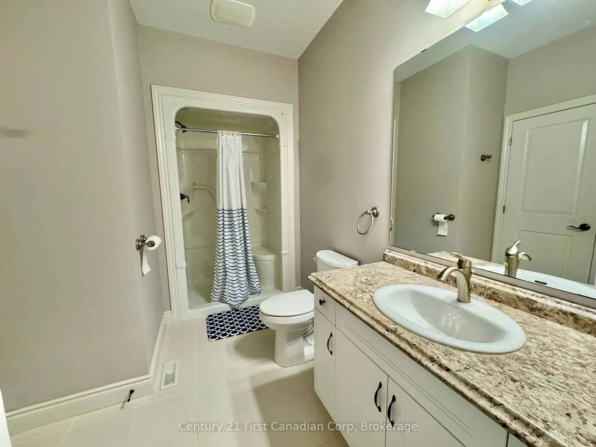 132 Robin Ridge Drive, #7
