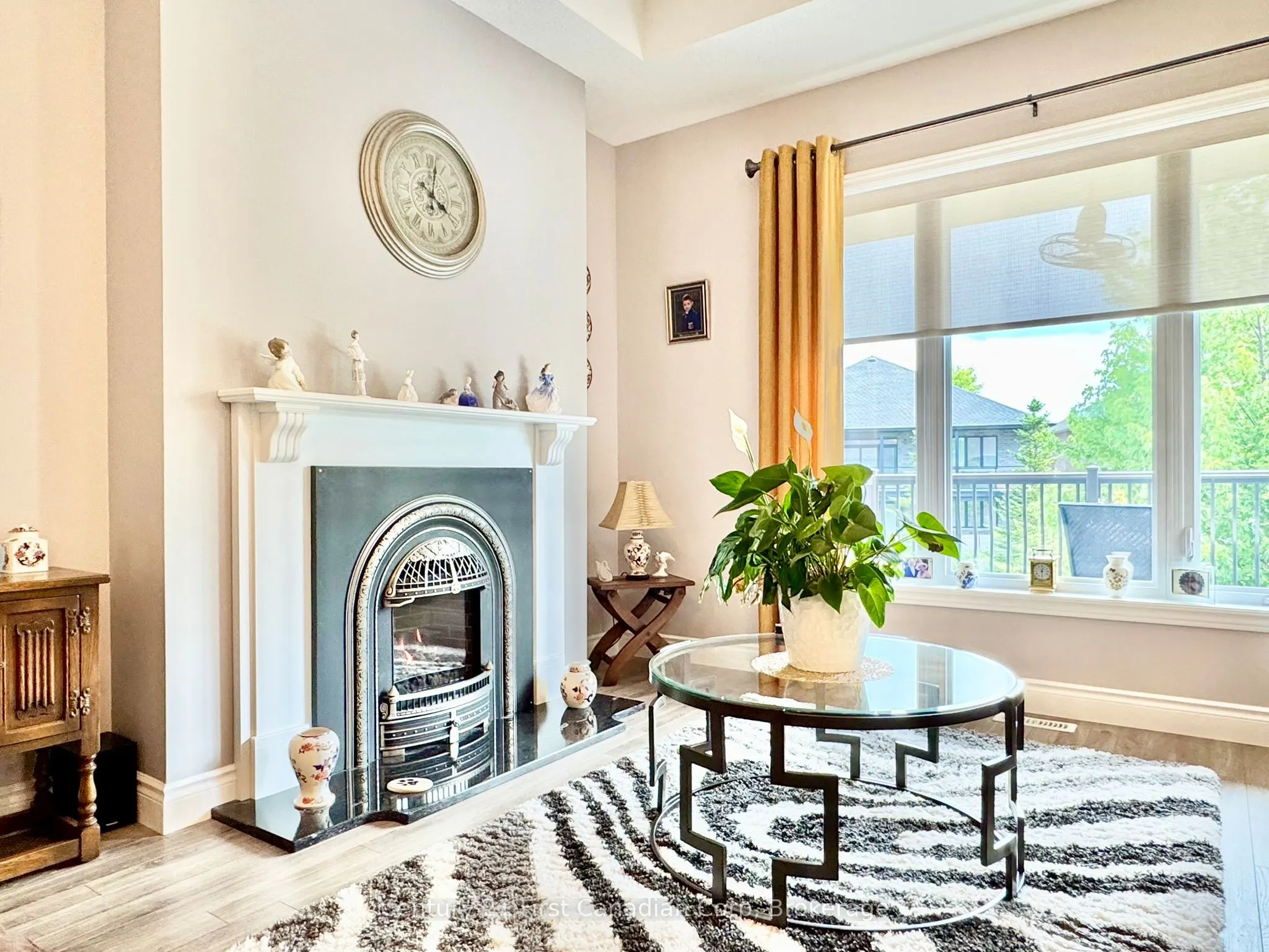 132 Robin Ridge Drive, #7