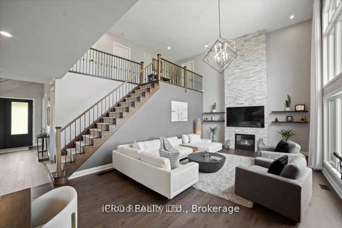 138 Creekwood Court E