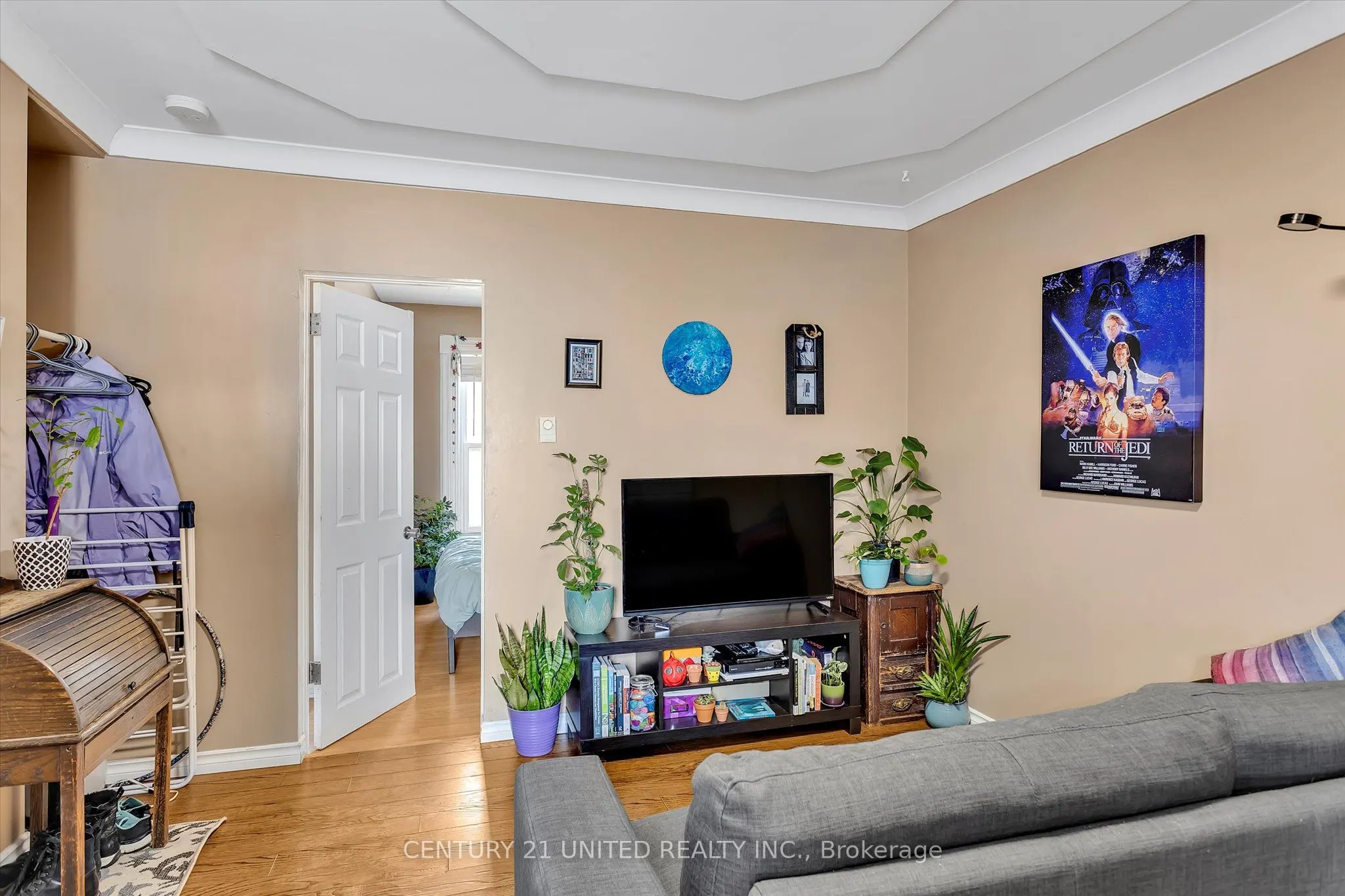 203 Carlisle Avenue