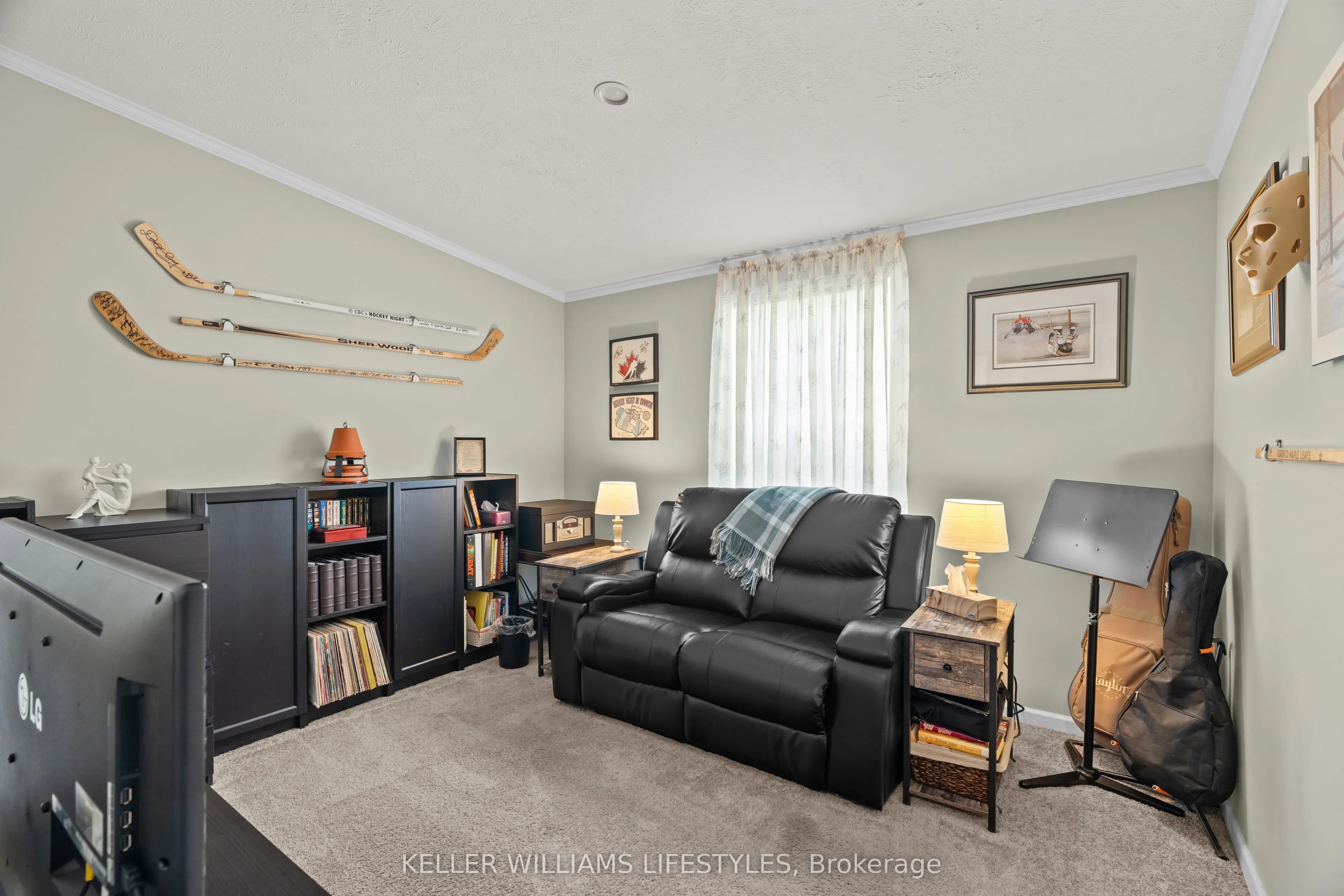 13 Kellestine Drive