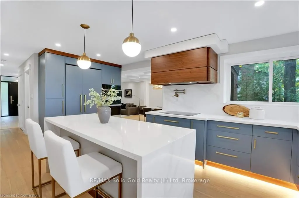 239 Corrie Crescent