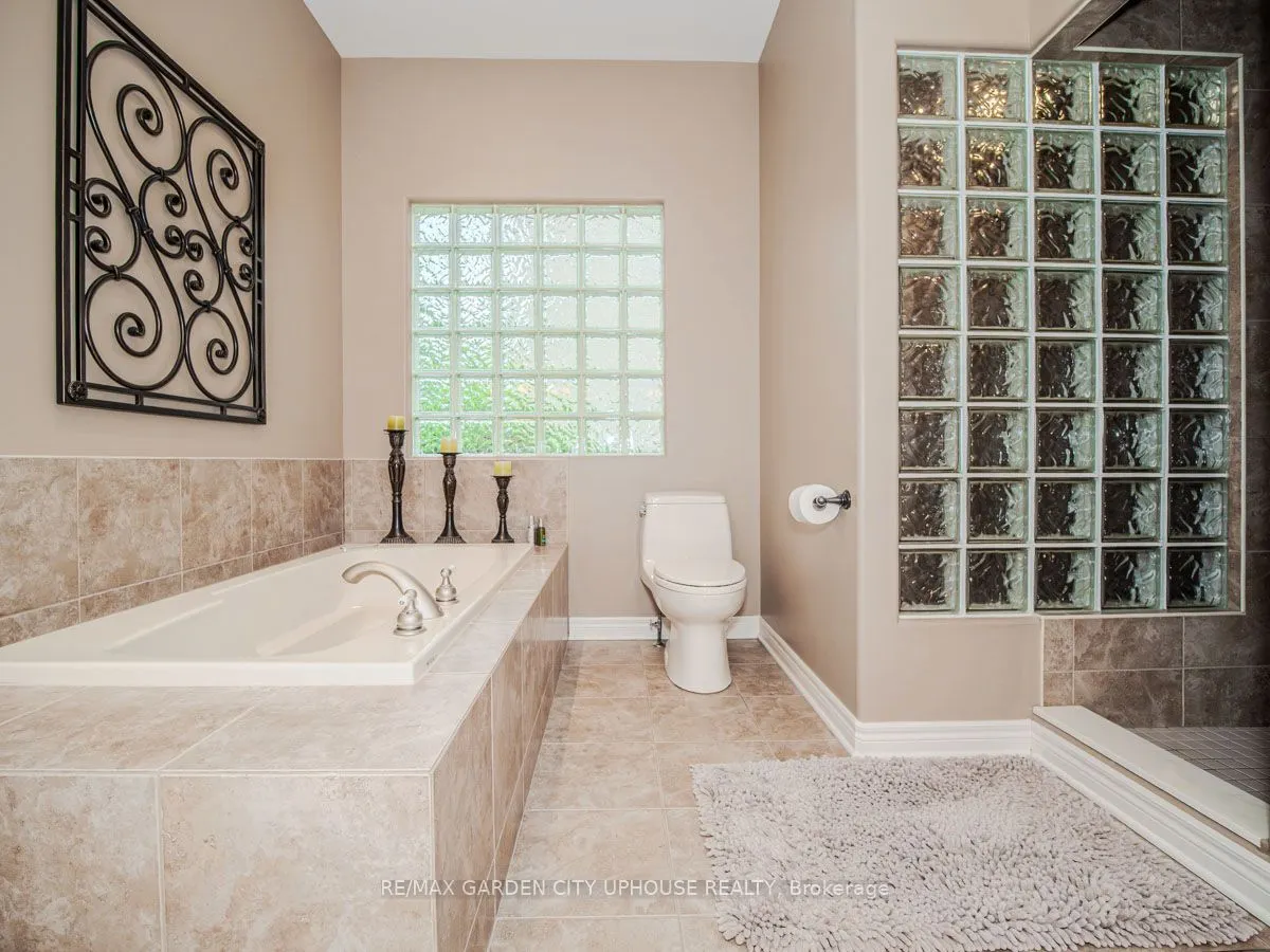45 Oarsman Crescent