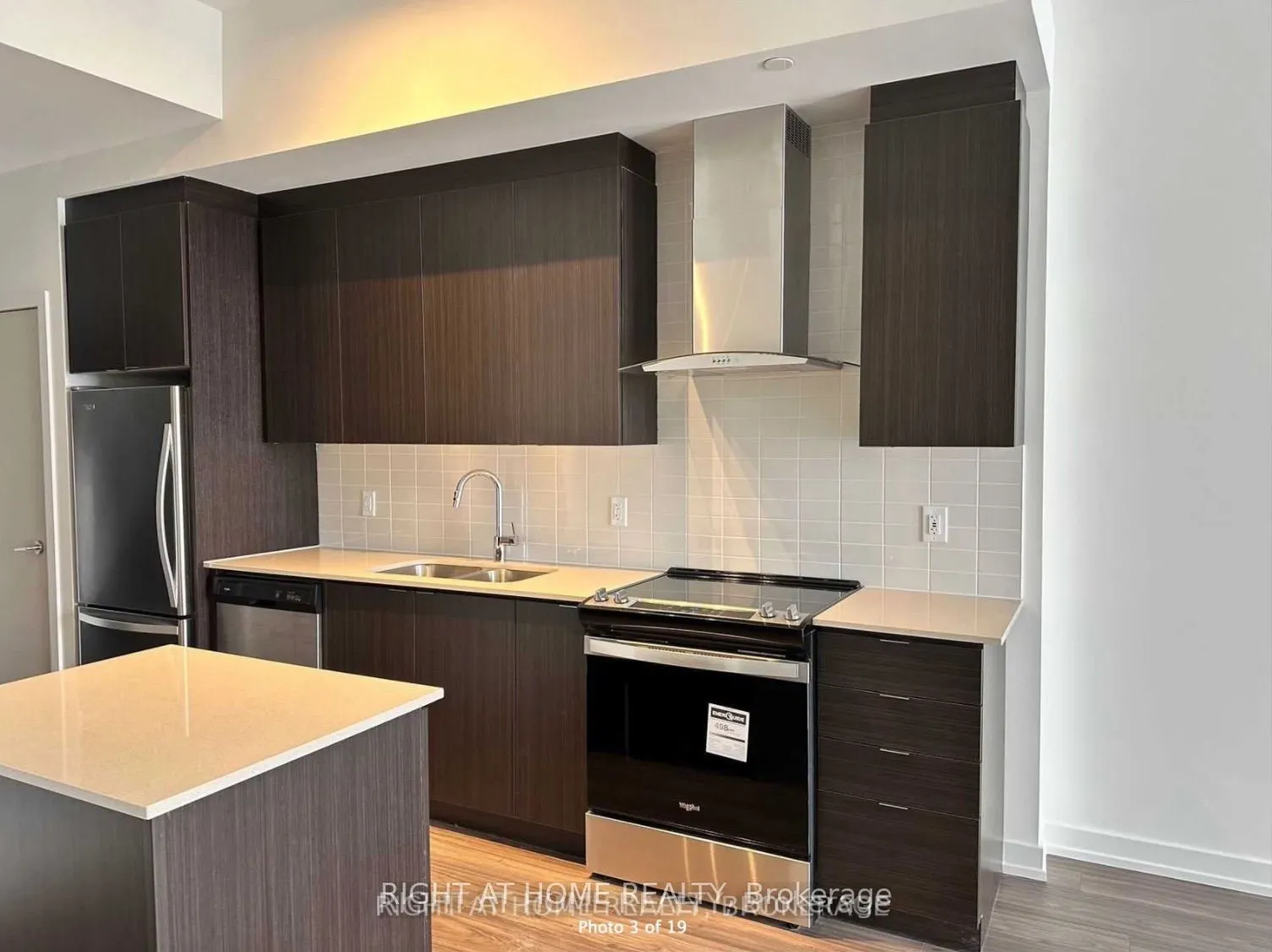 55 Duke Street W #415