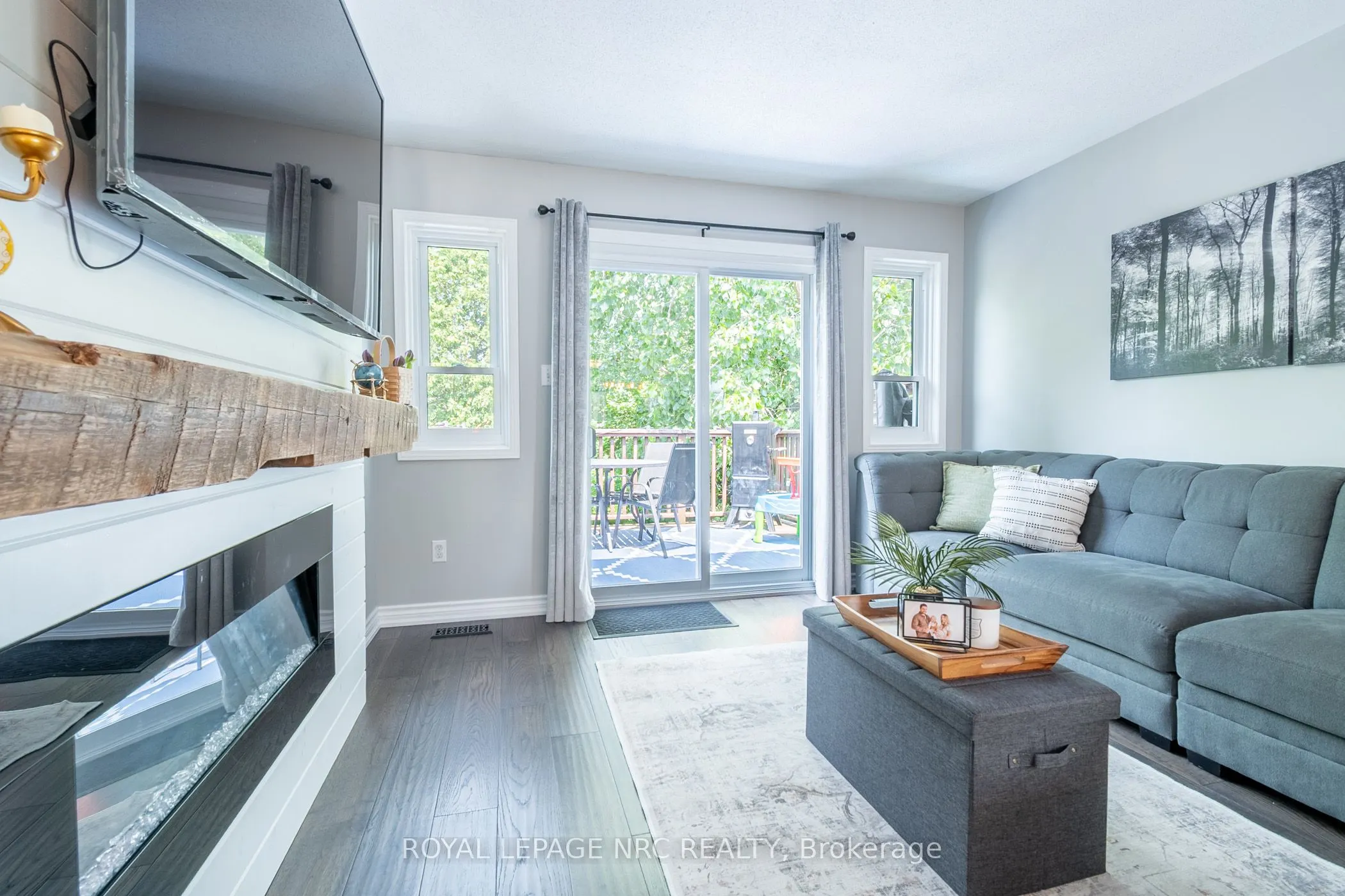 4 Jackson Court W