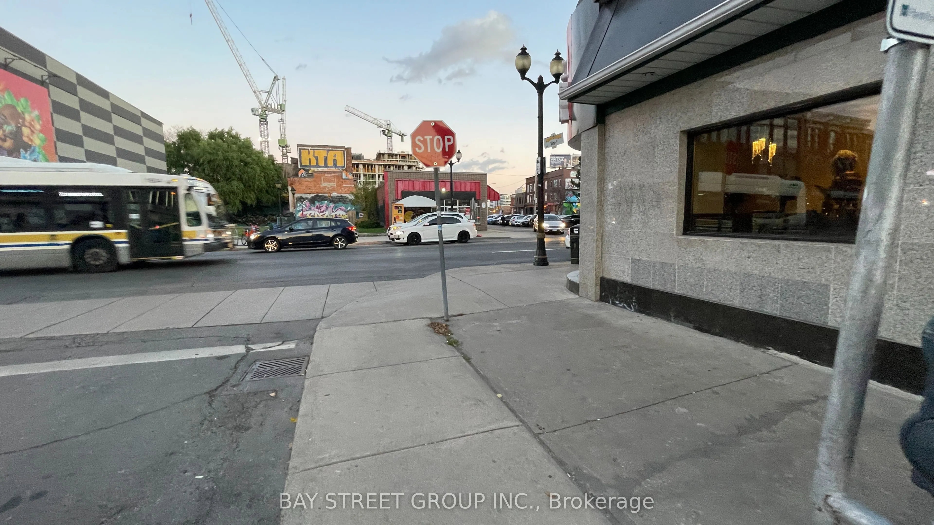 113 James Street N
