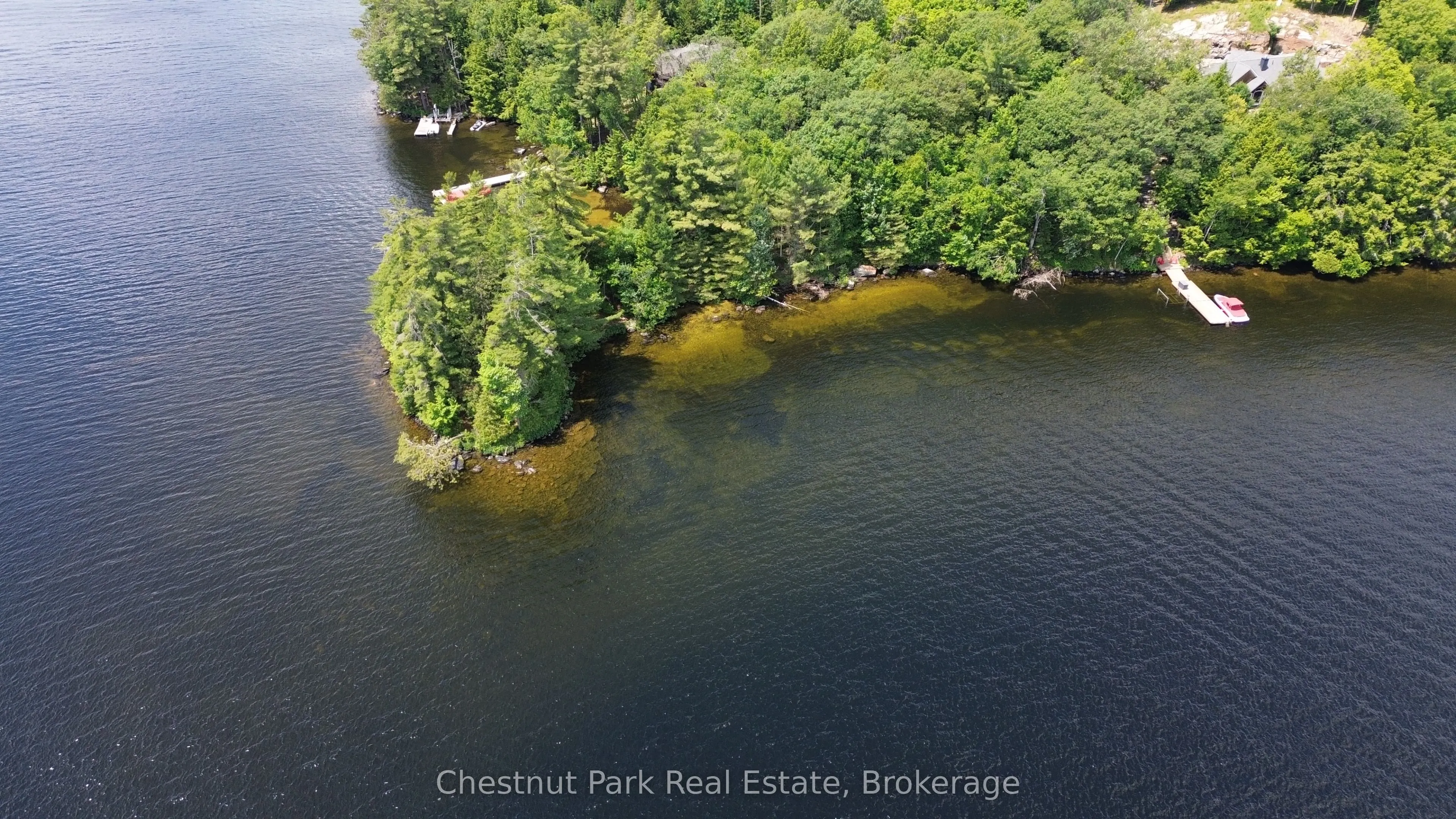 32 Bigwin Island