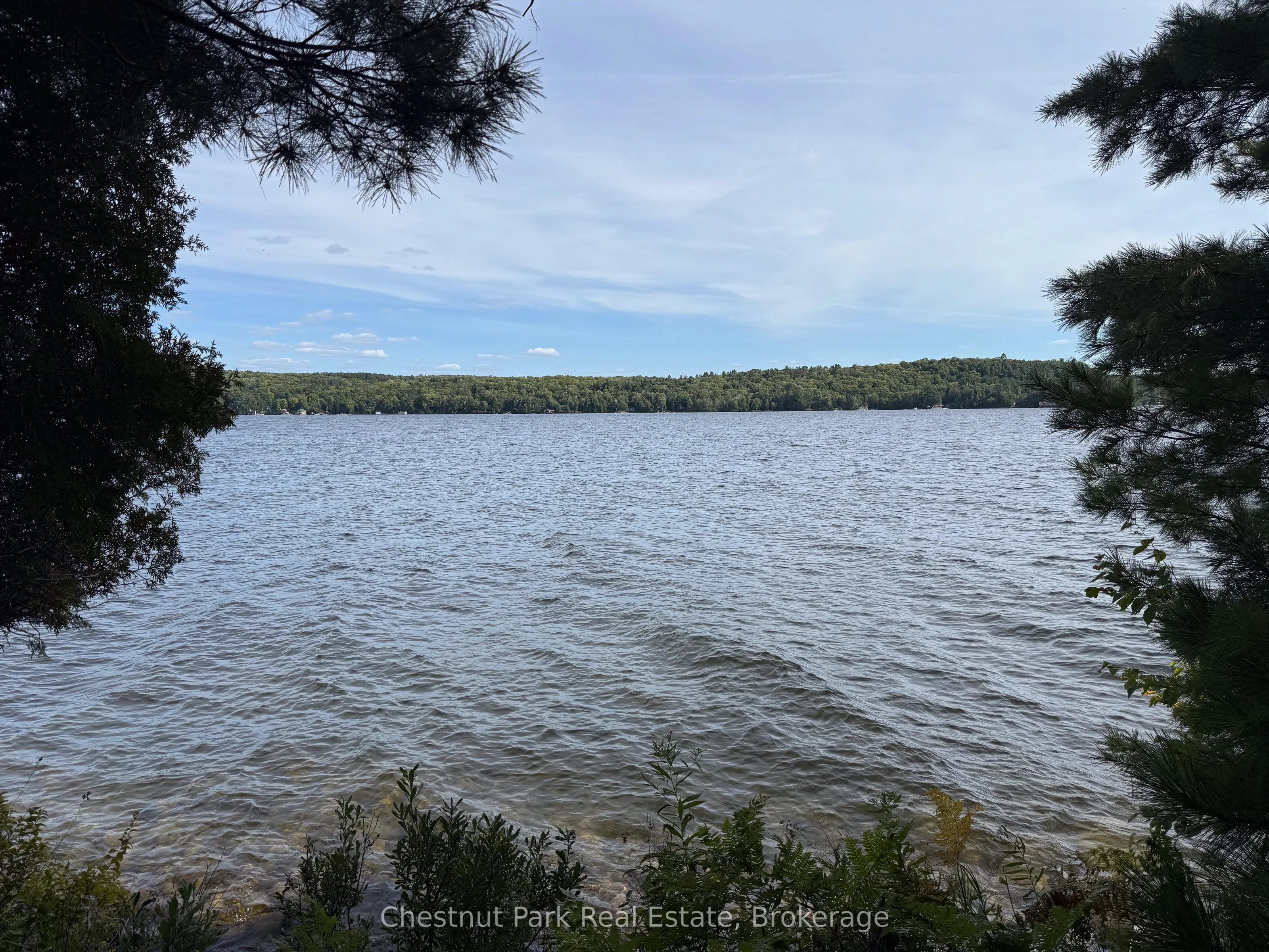 32 Bigwin Island