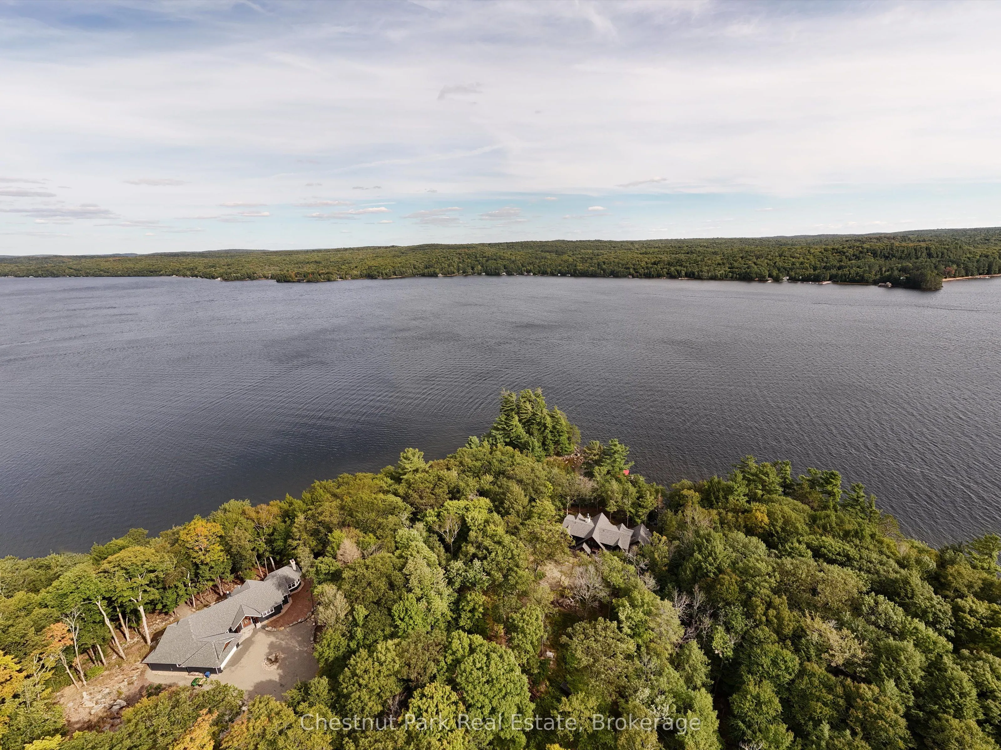 32 Bigwin Island