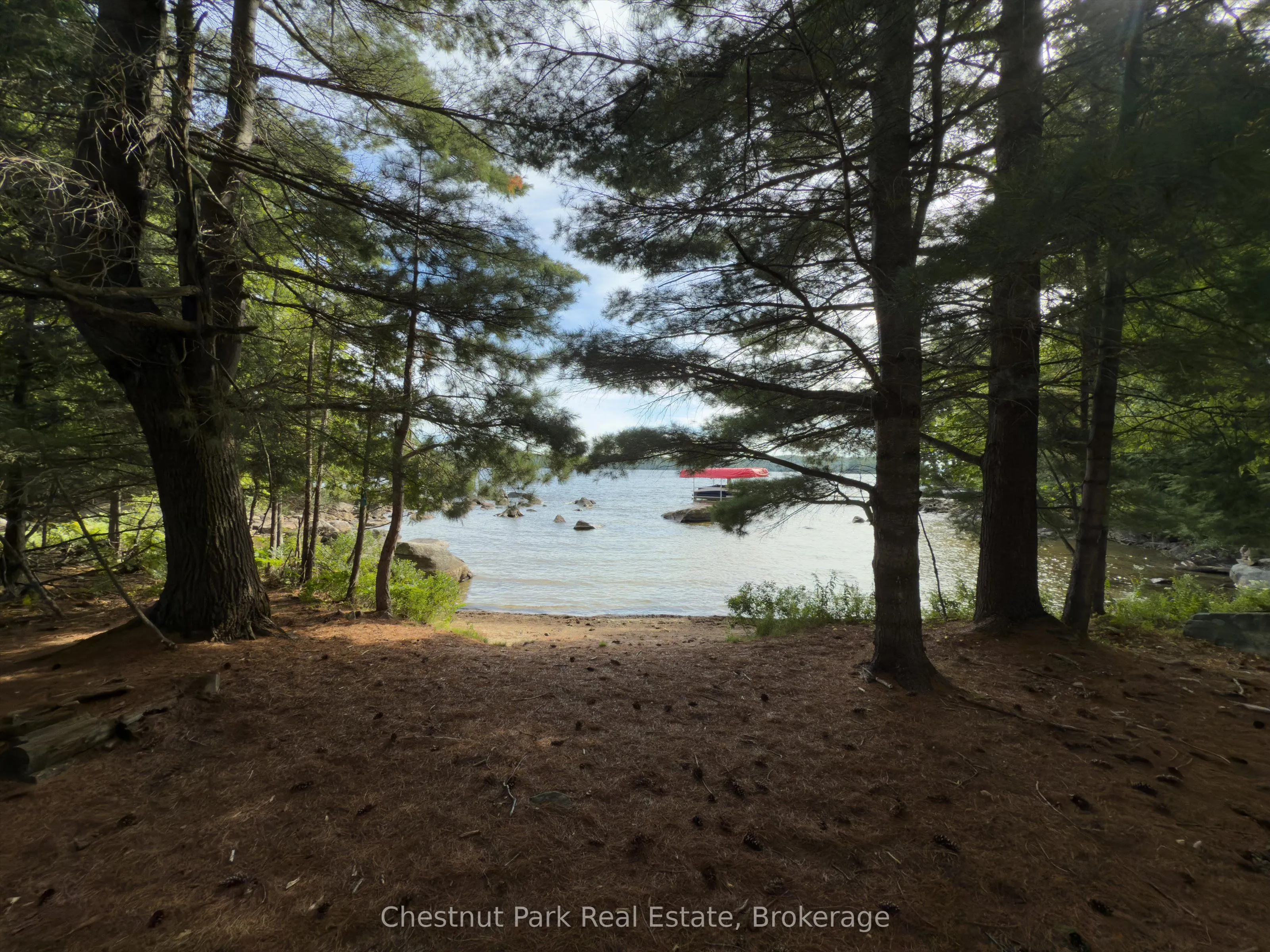 32 Bigwin Island