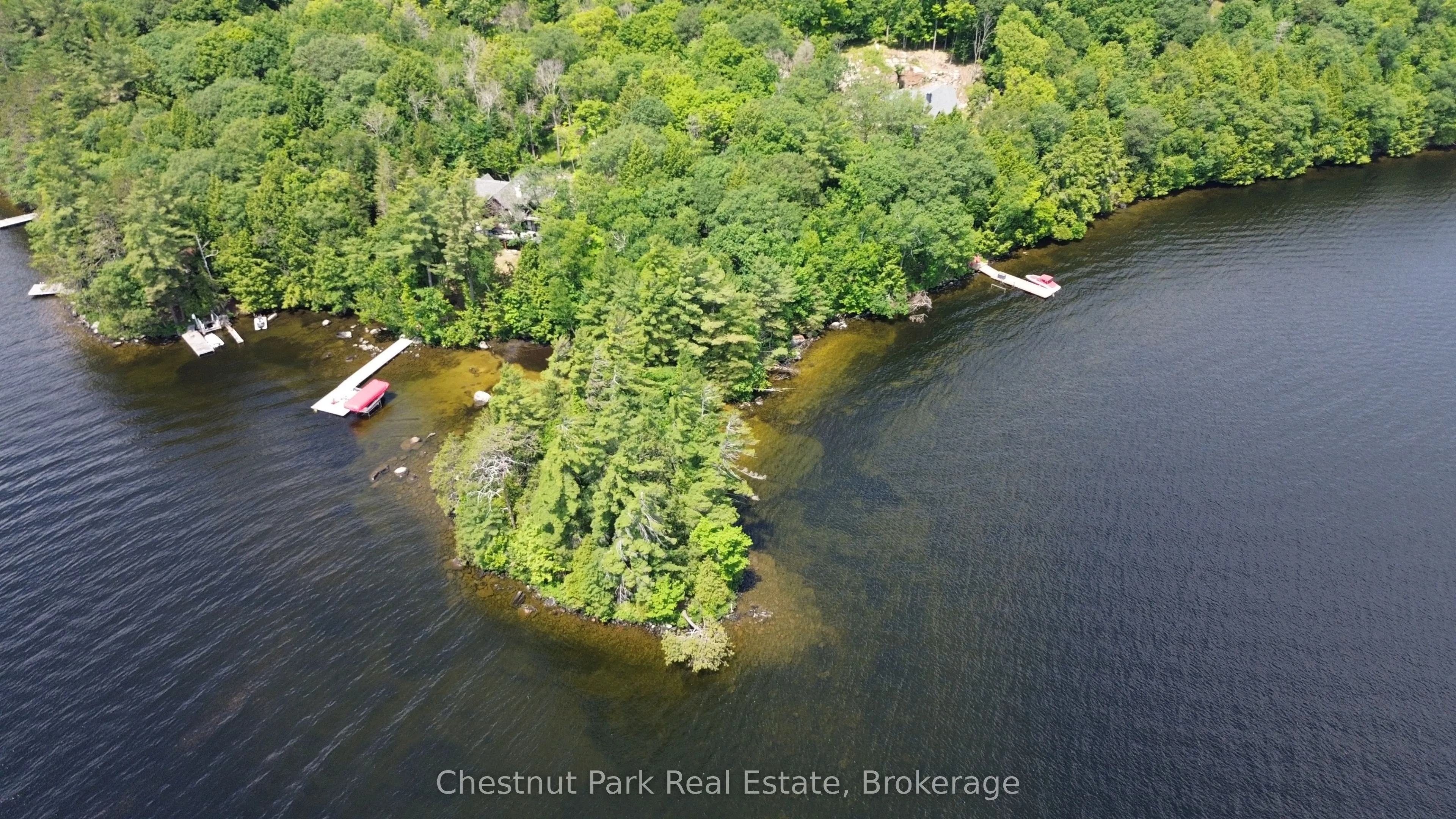 32 Bigwin Island
