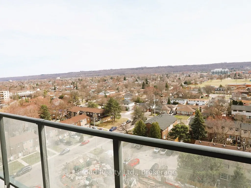 2782 Barton Street, #903