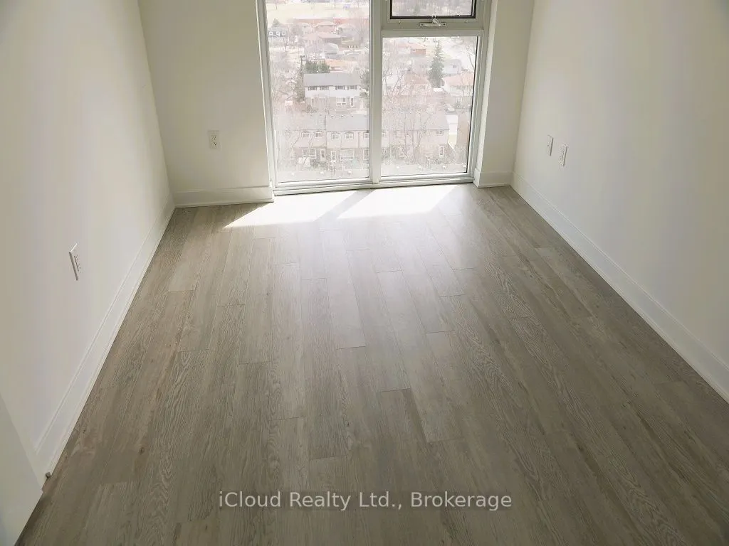 2782 Barton Street, #903