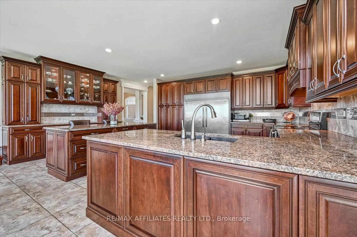 1530 CREAGAN Court
