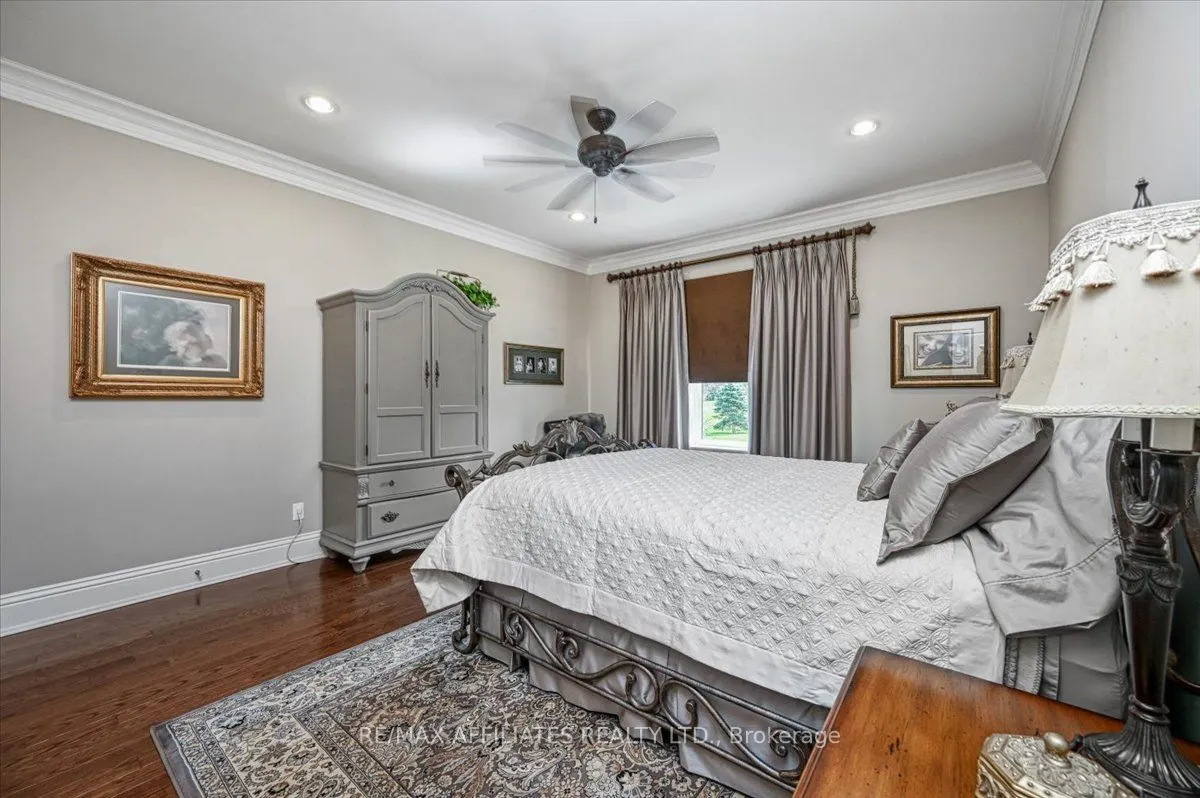 1530 CREAGAN Court