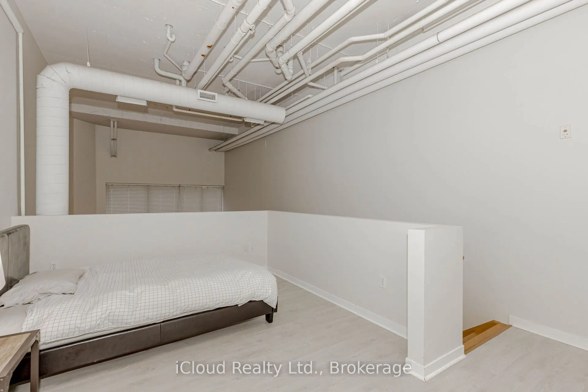66 Bay Street S #107
