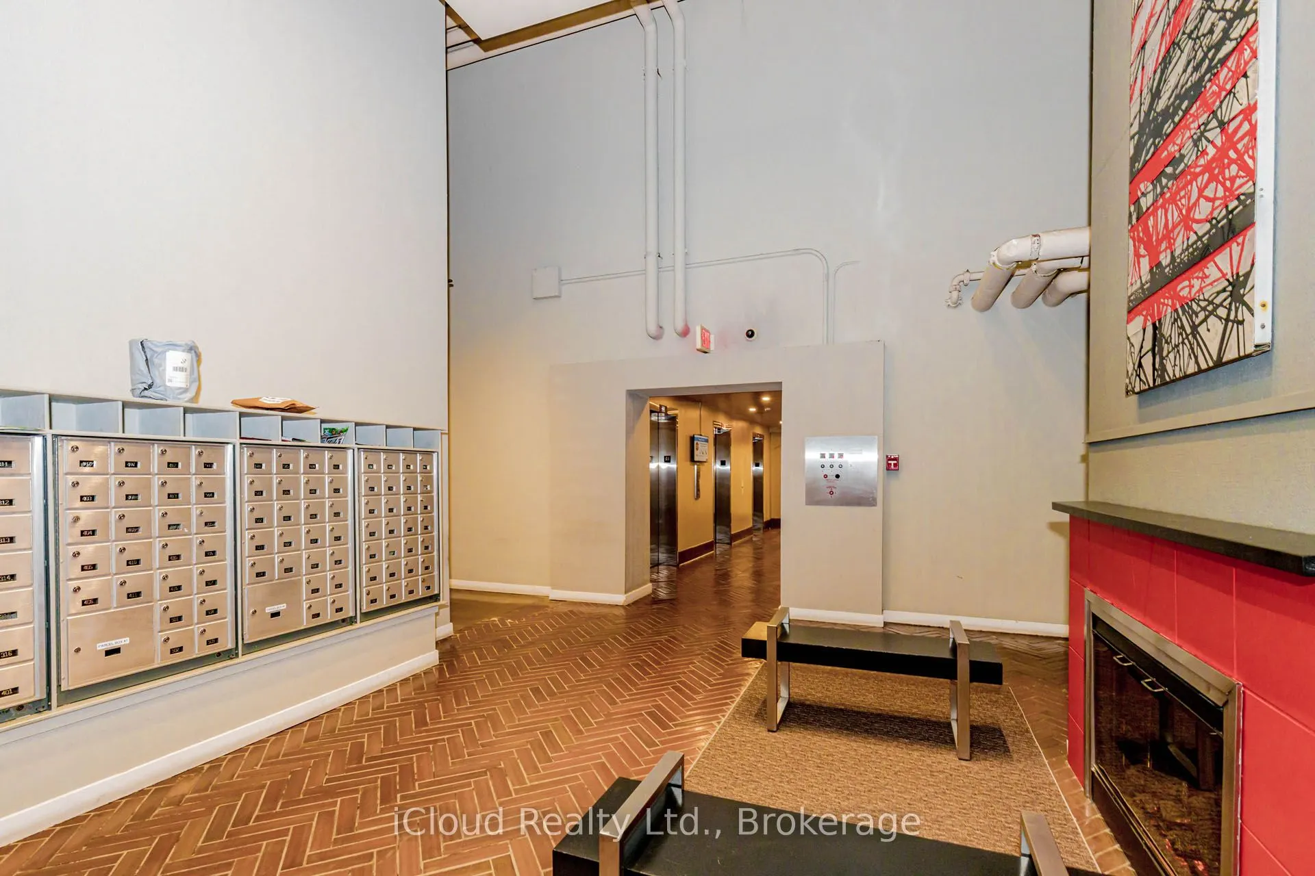 66 Bay Street S #107