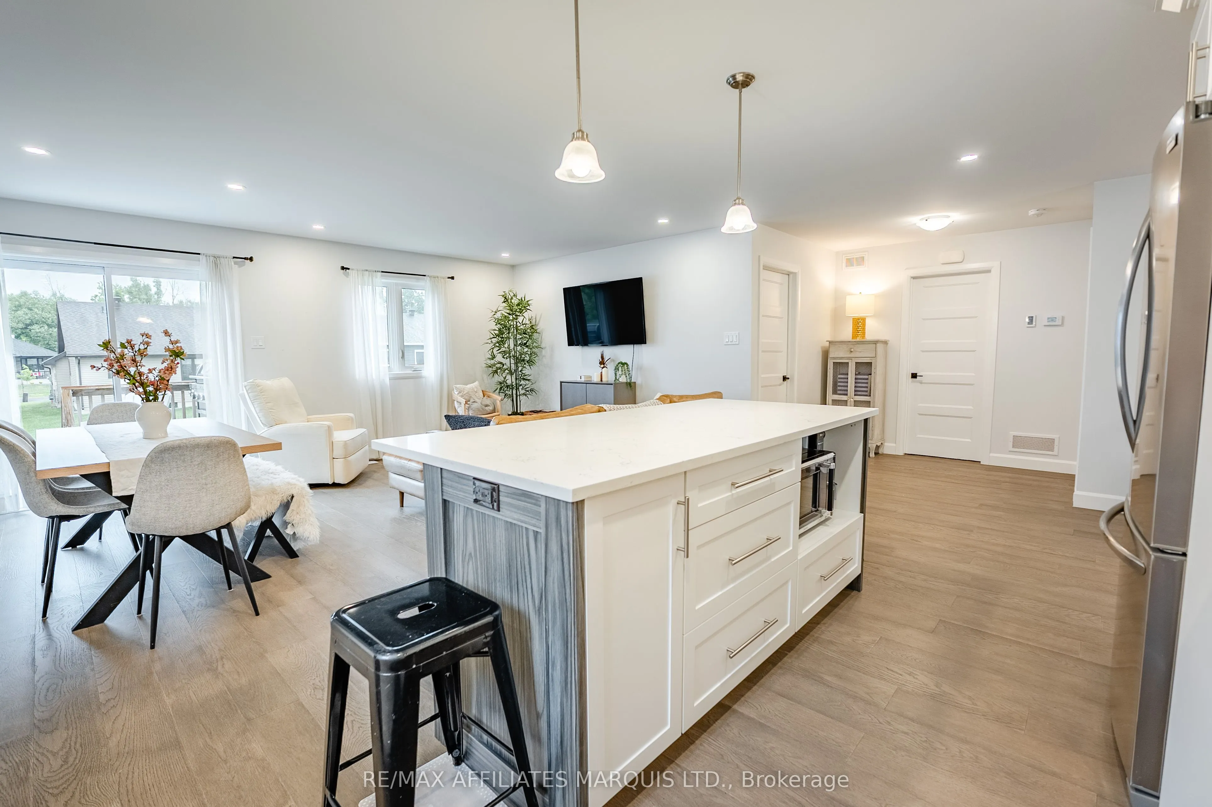 269 Gillis Avenue