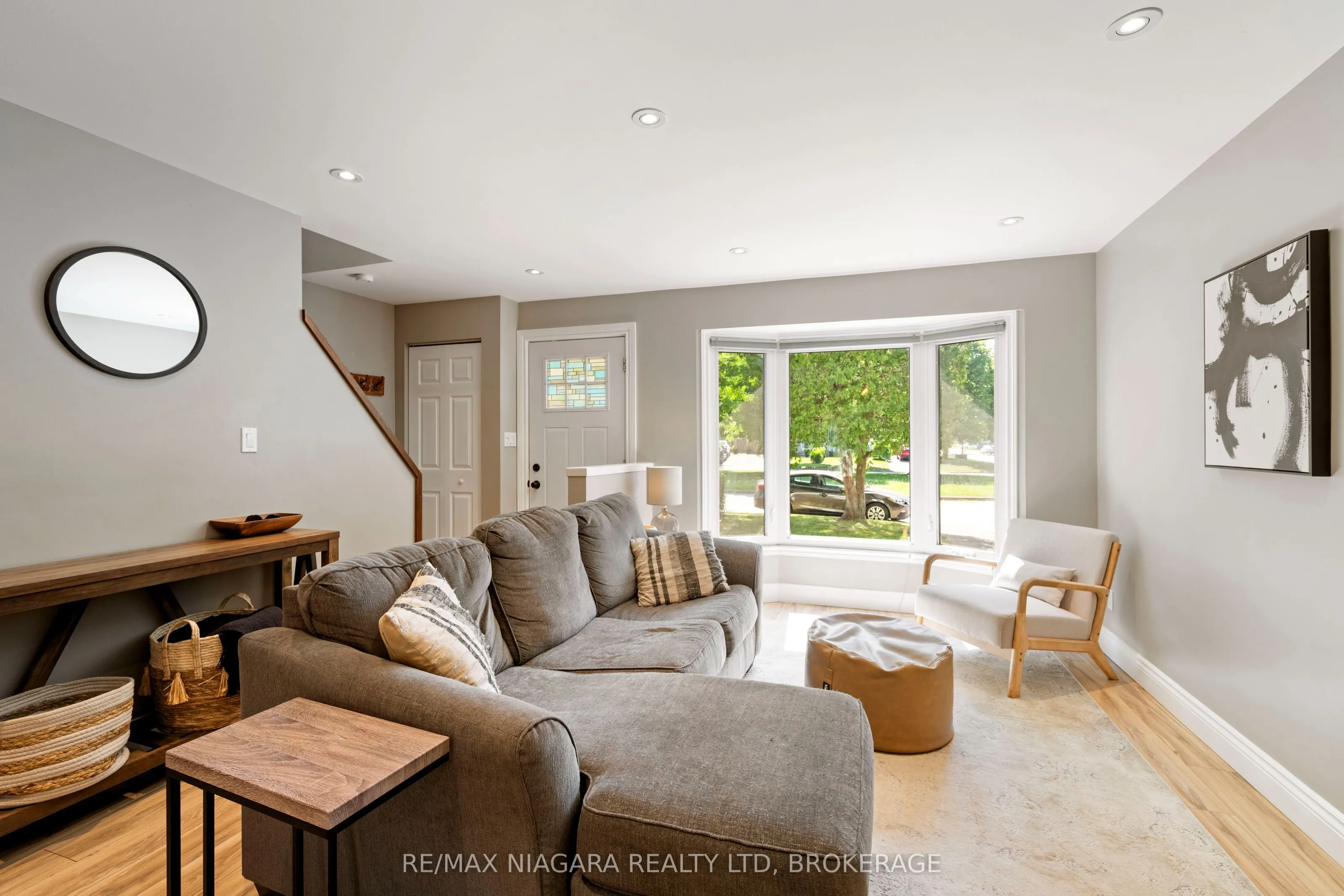 1 Bardadyn Court