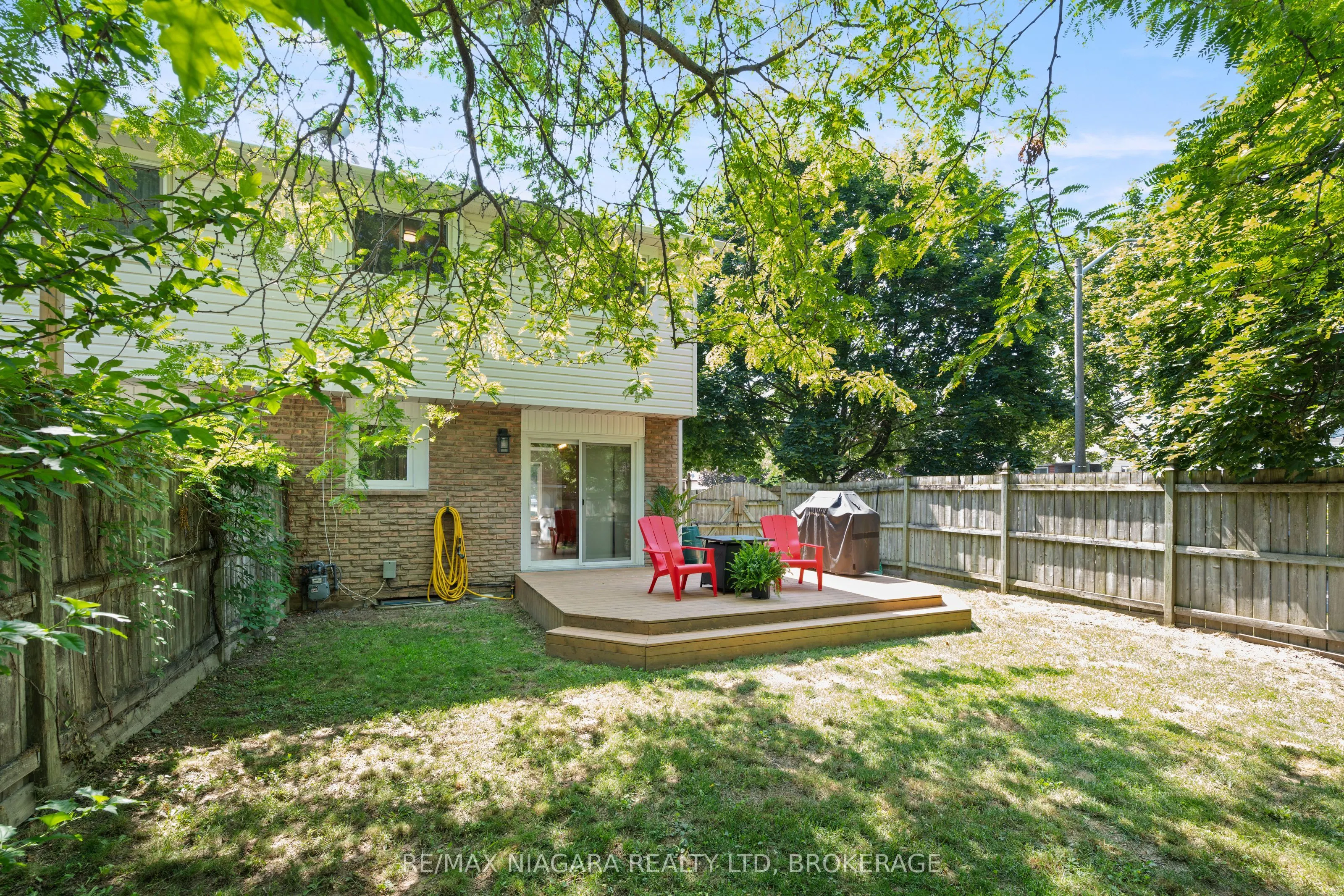 1 Bardadyn Court