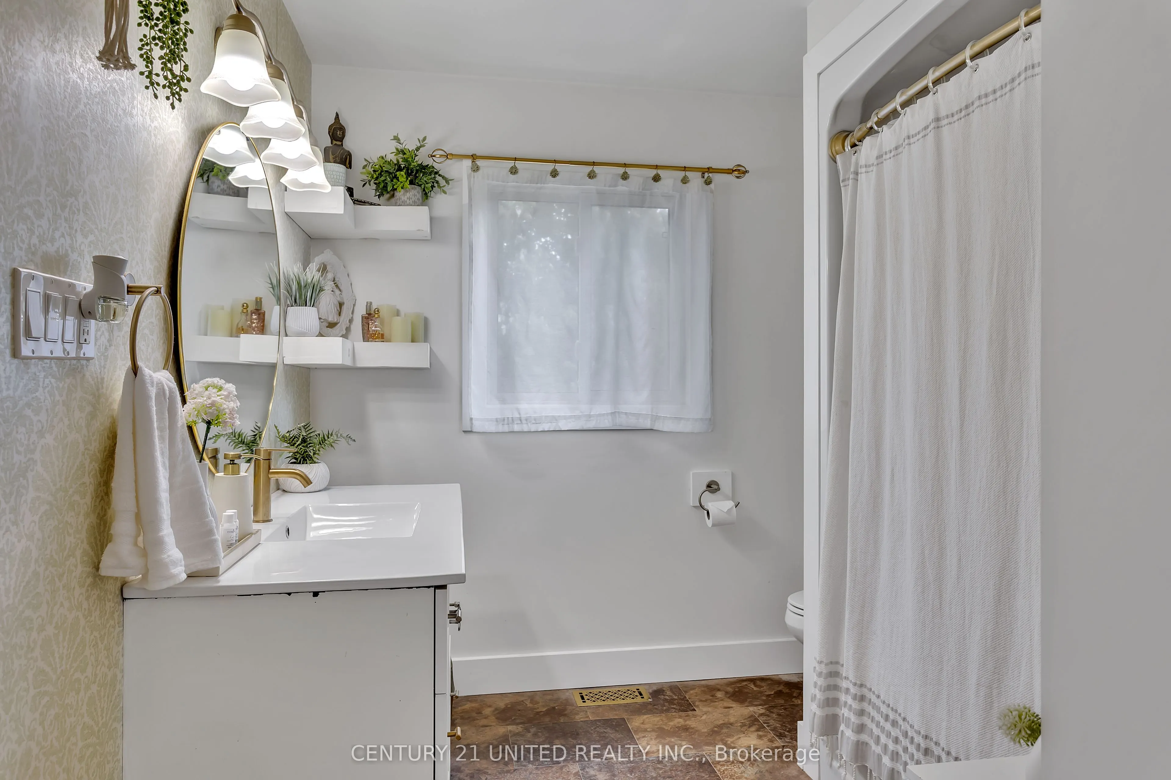 29 Kawartha Drive