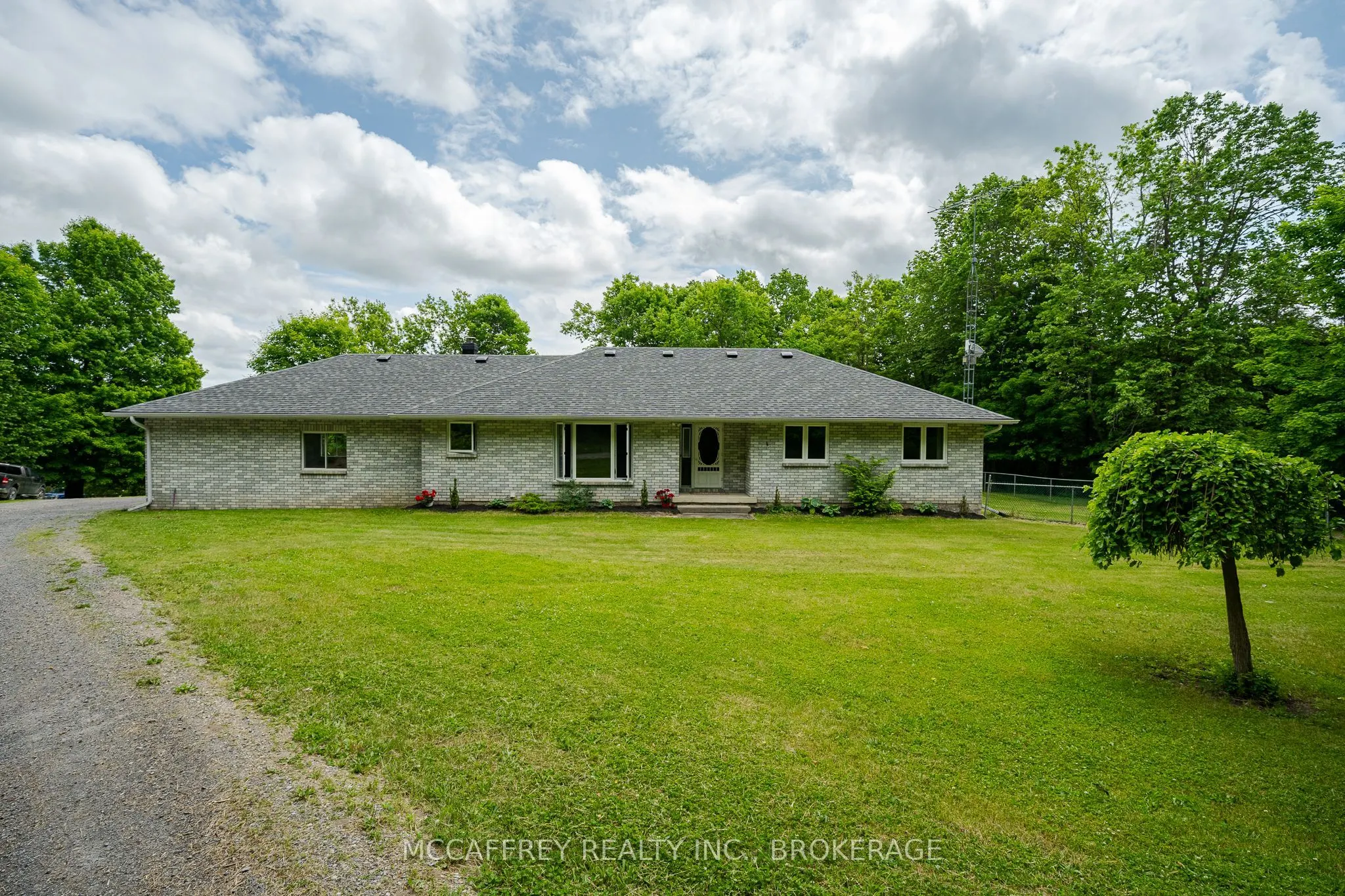 51 Luffman Road