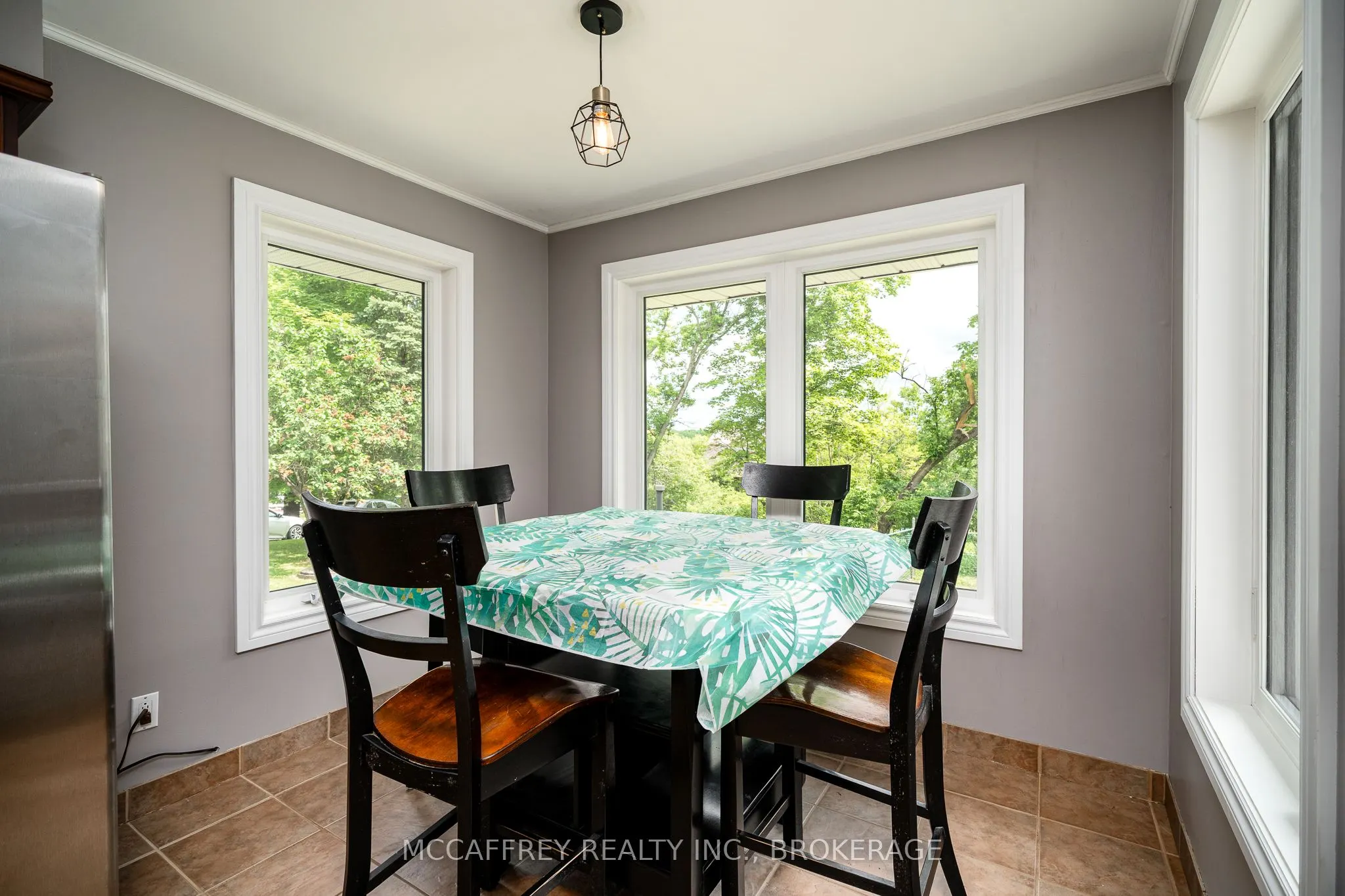 51 Luffman Road