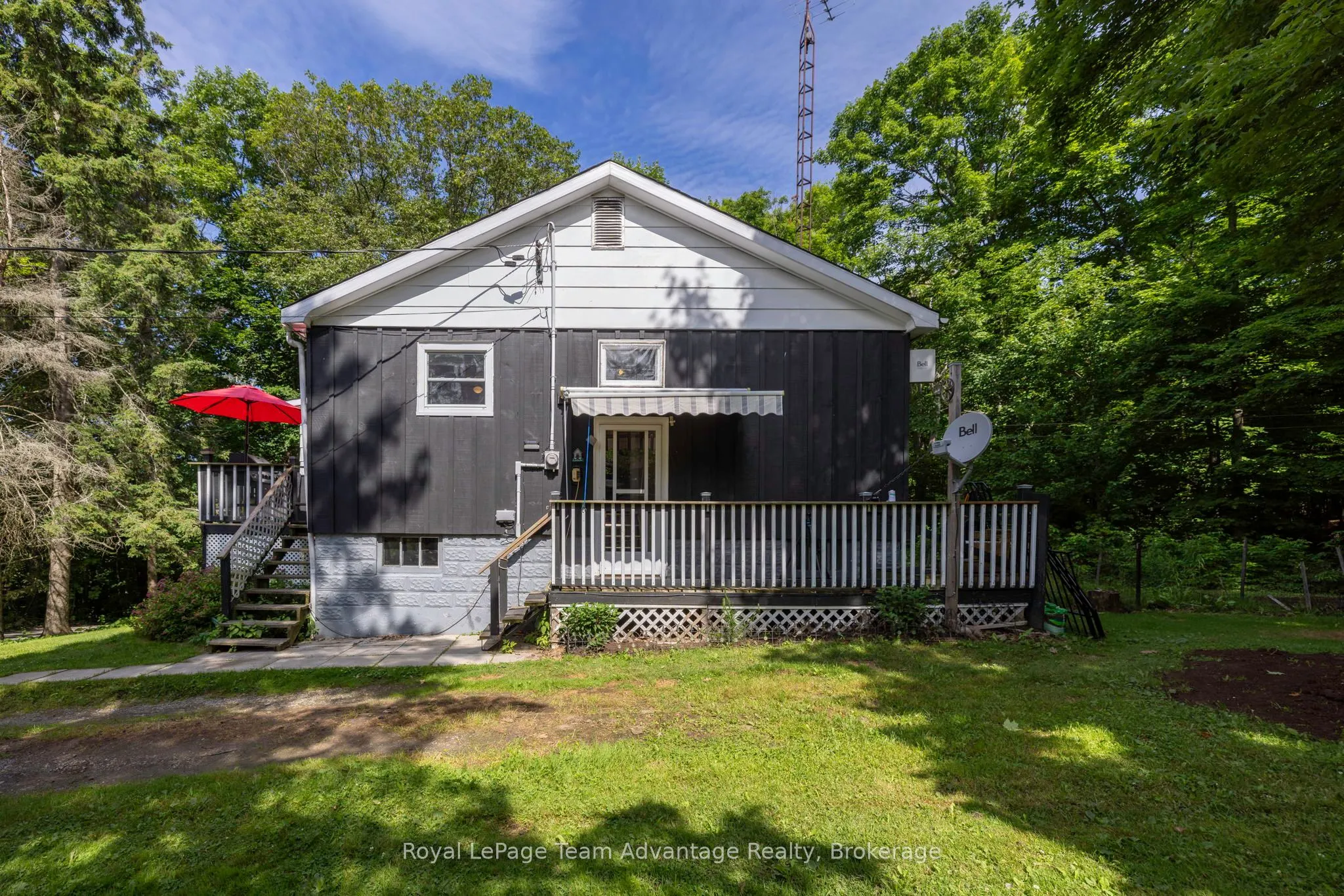 9 Woods Lane