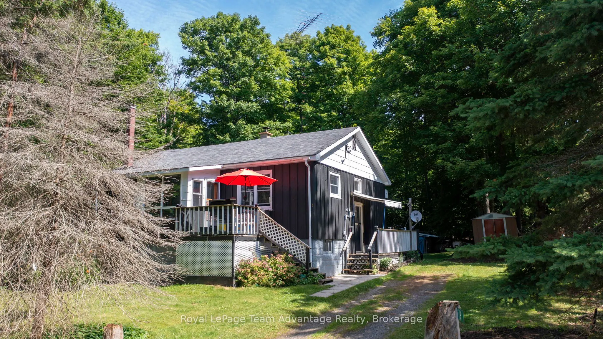 9 Woods Lane