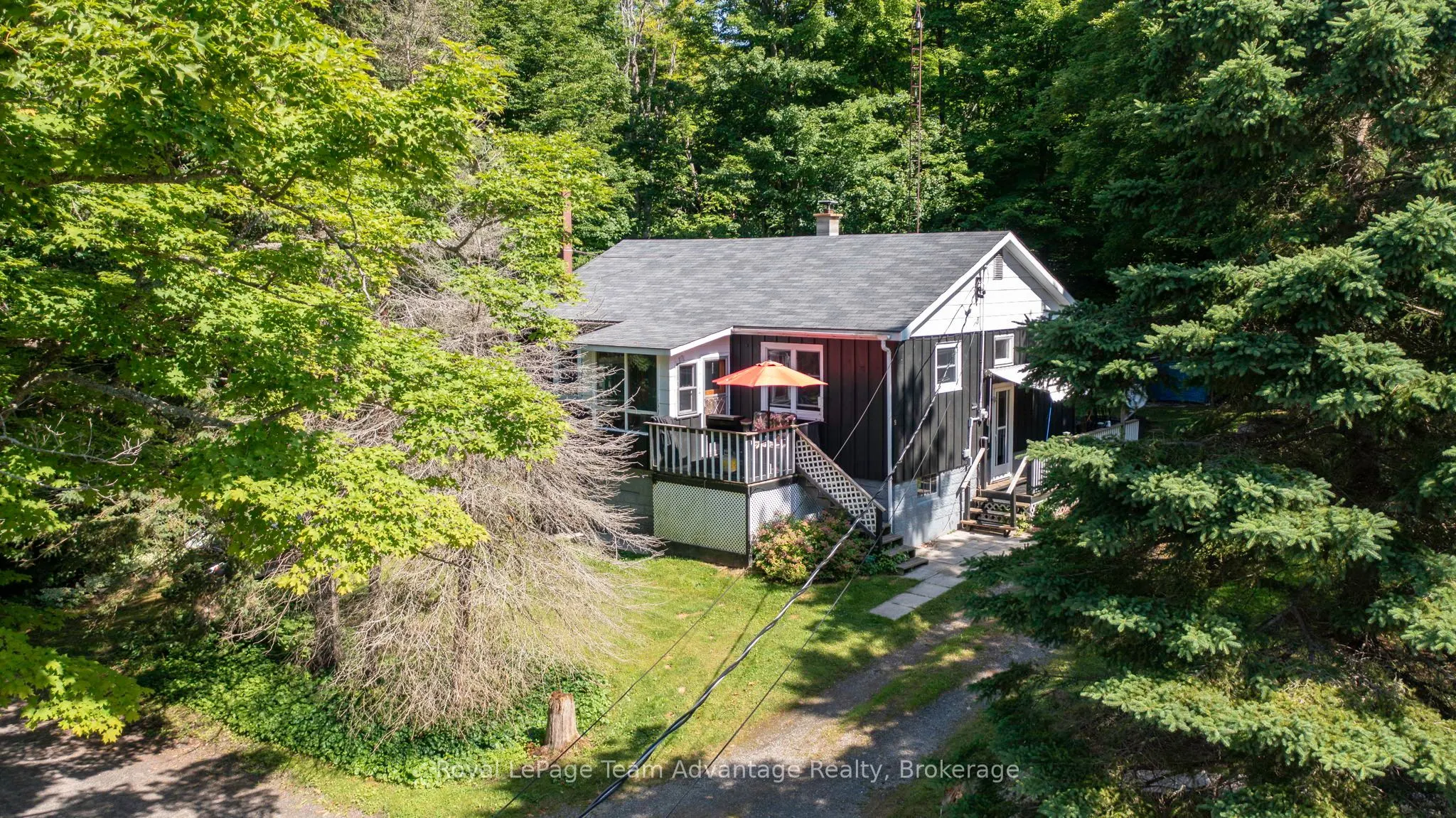 9 Woods Lane