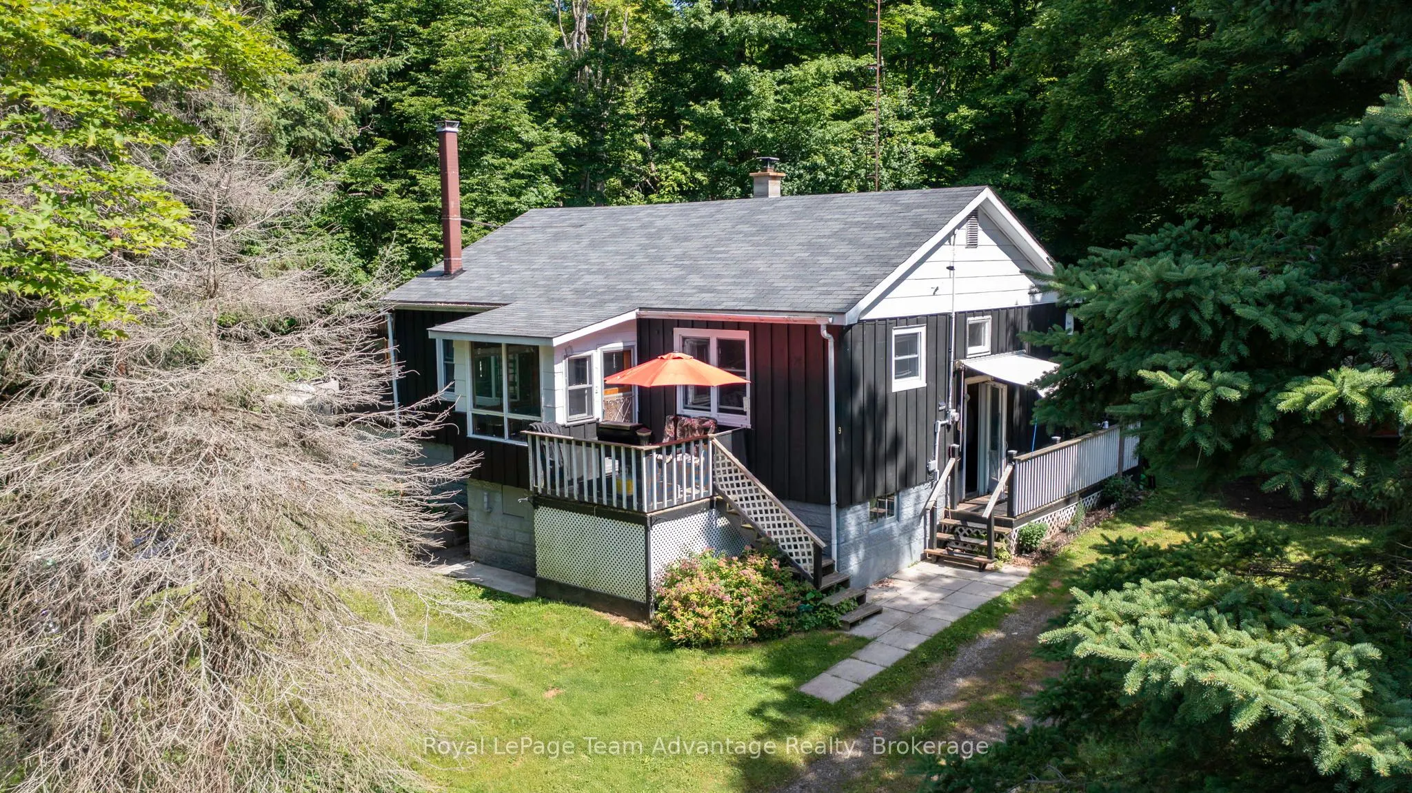 9 Woods Lane