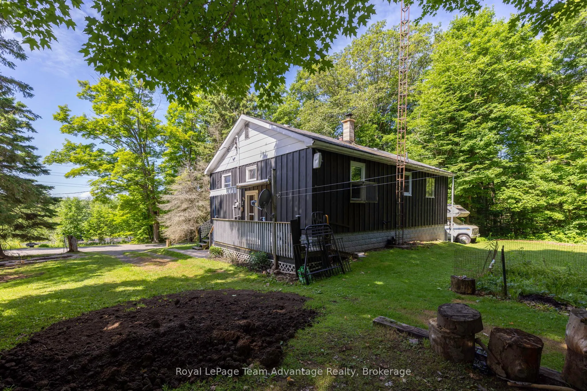 9 Woods Lane