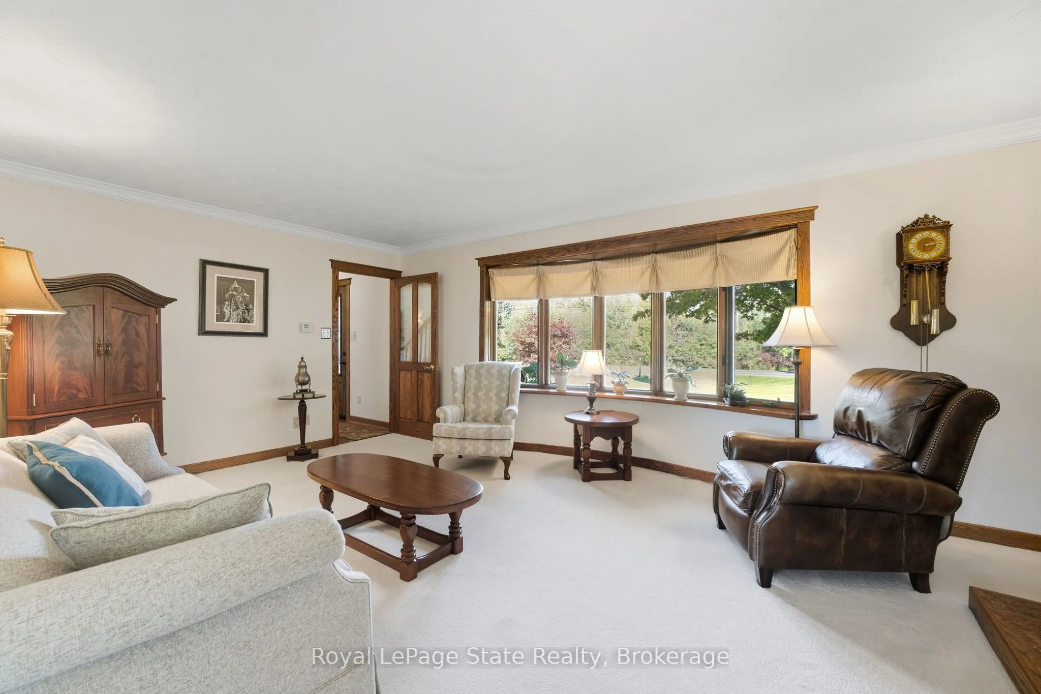 685 Robson Road