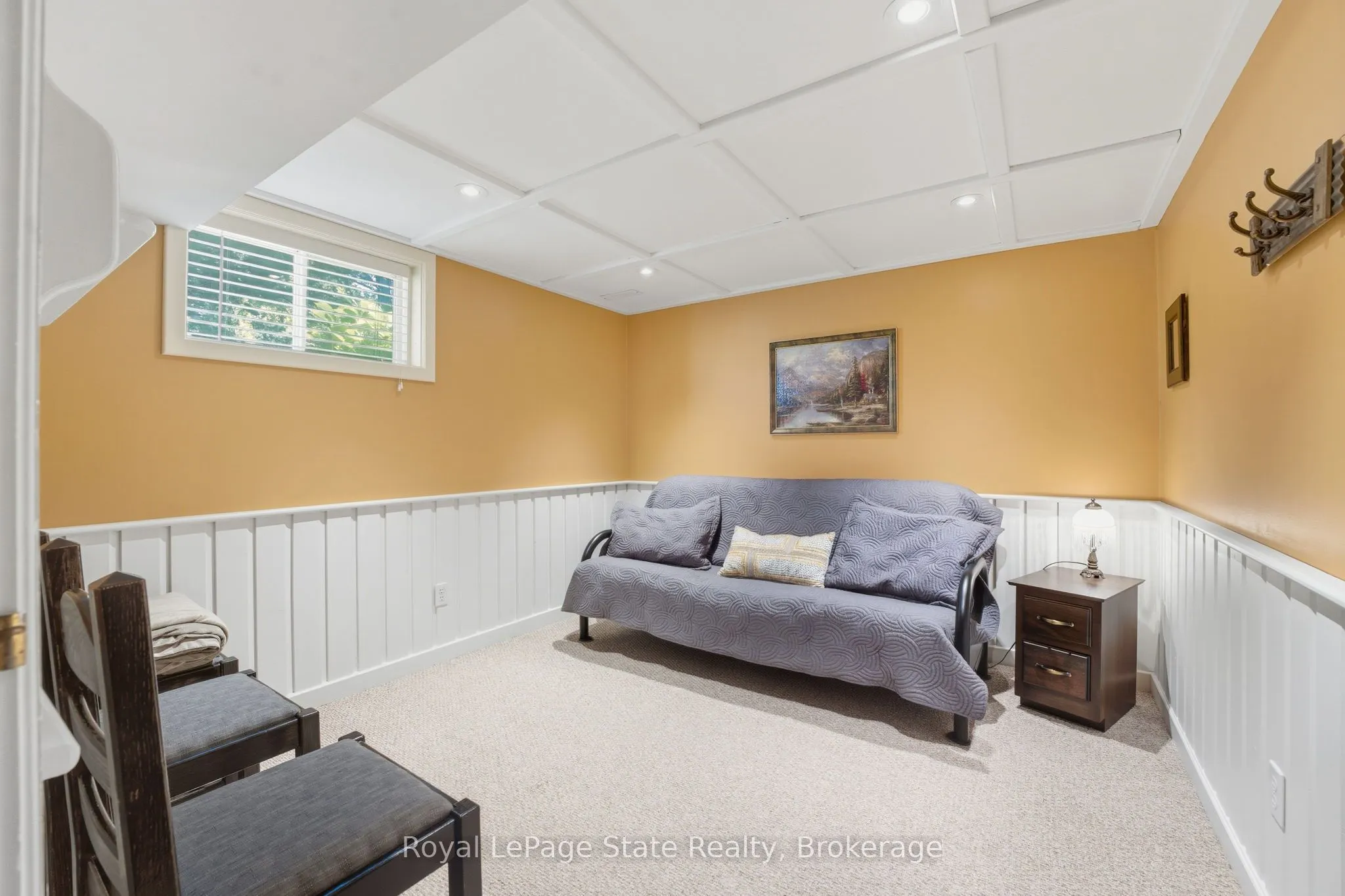 685 Robson Road