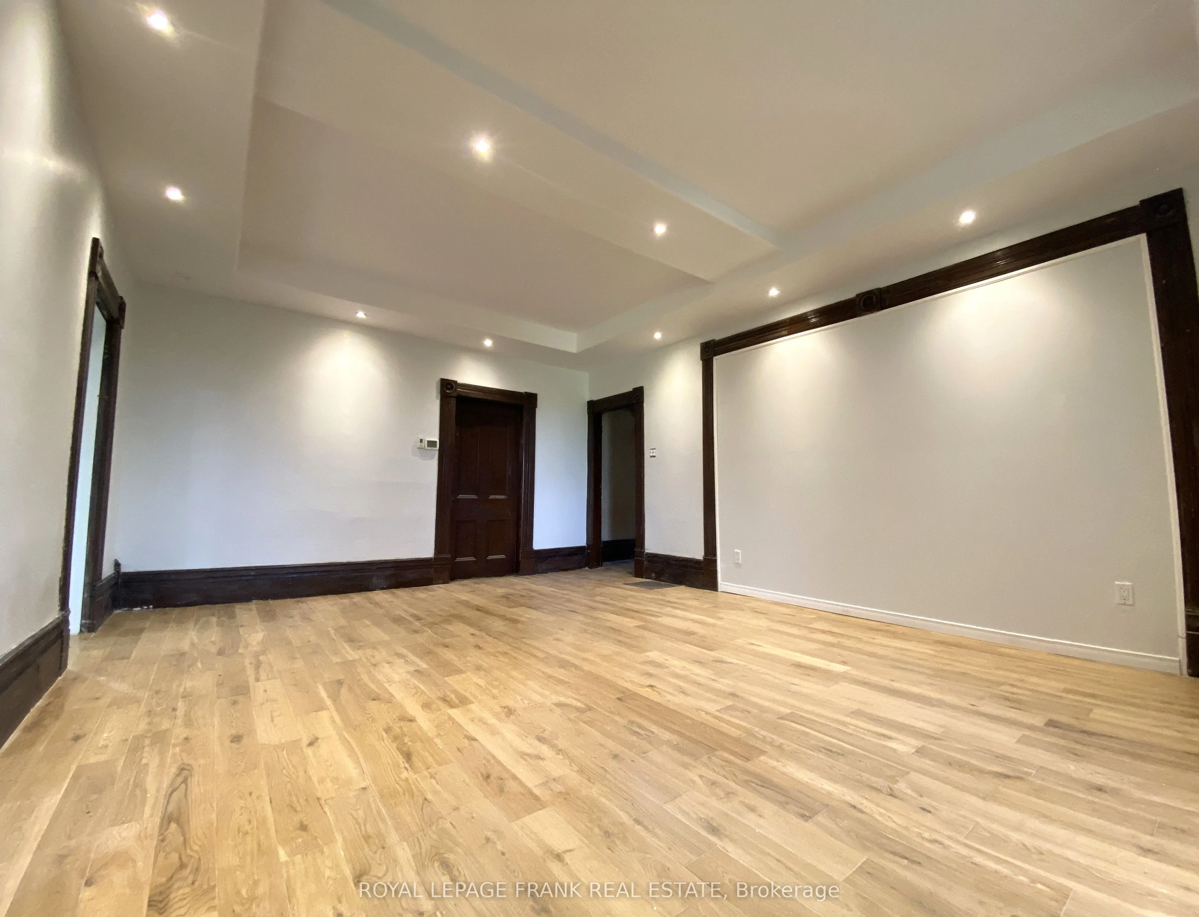 2432 B County Road 8 S
