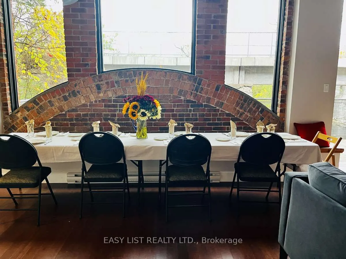 83 Little Bridge Street, #112