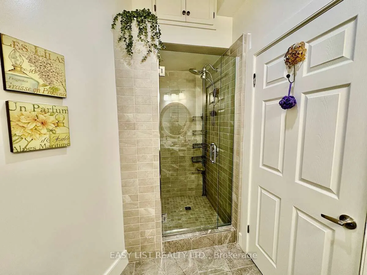 83 Little Bridge Street, #112