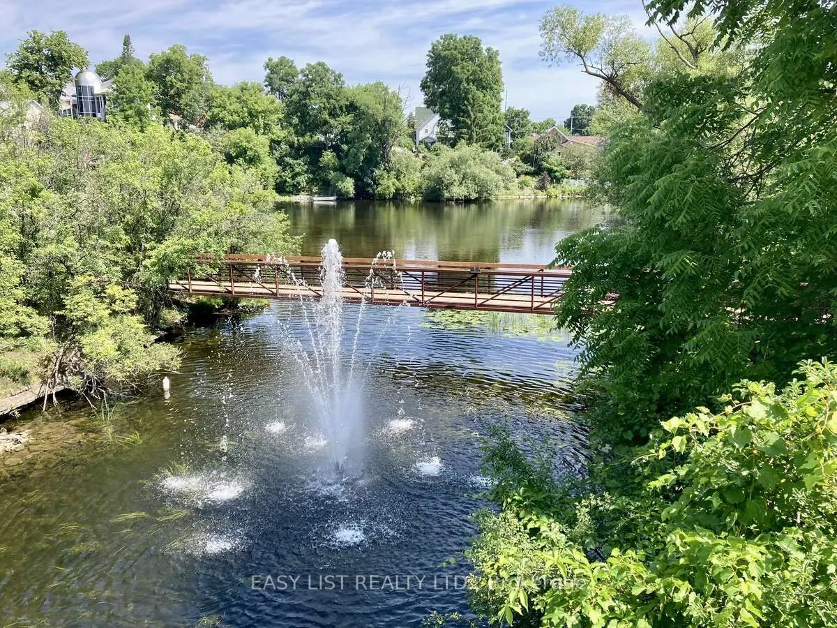 83 Little Bridge Street, #112