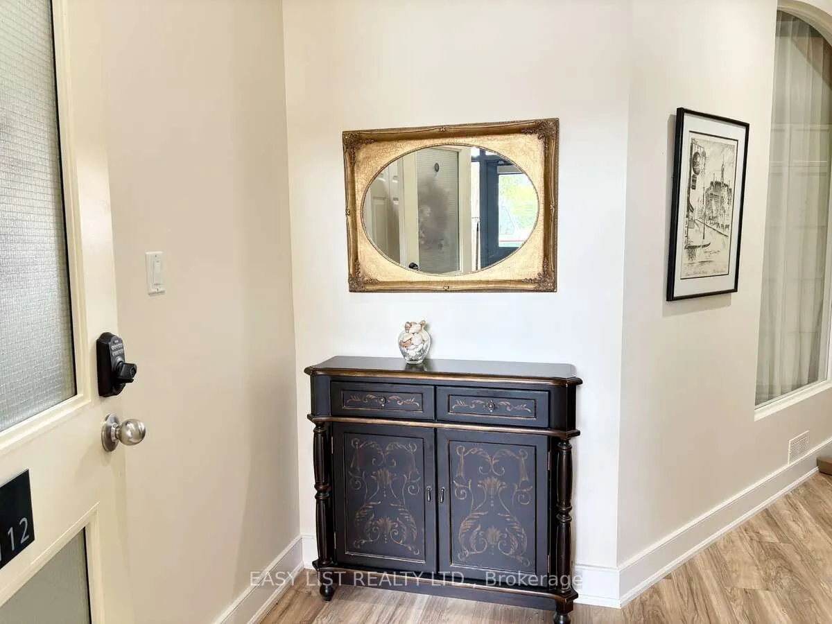 83 Little Bridge Street, #112