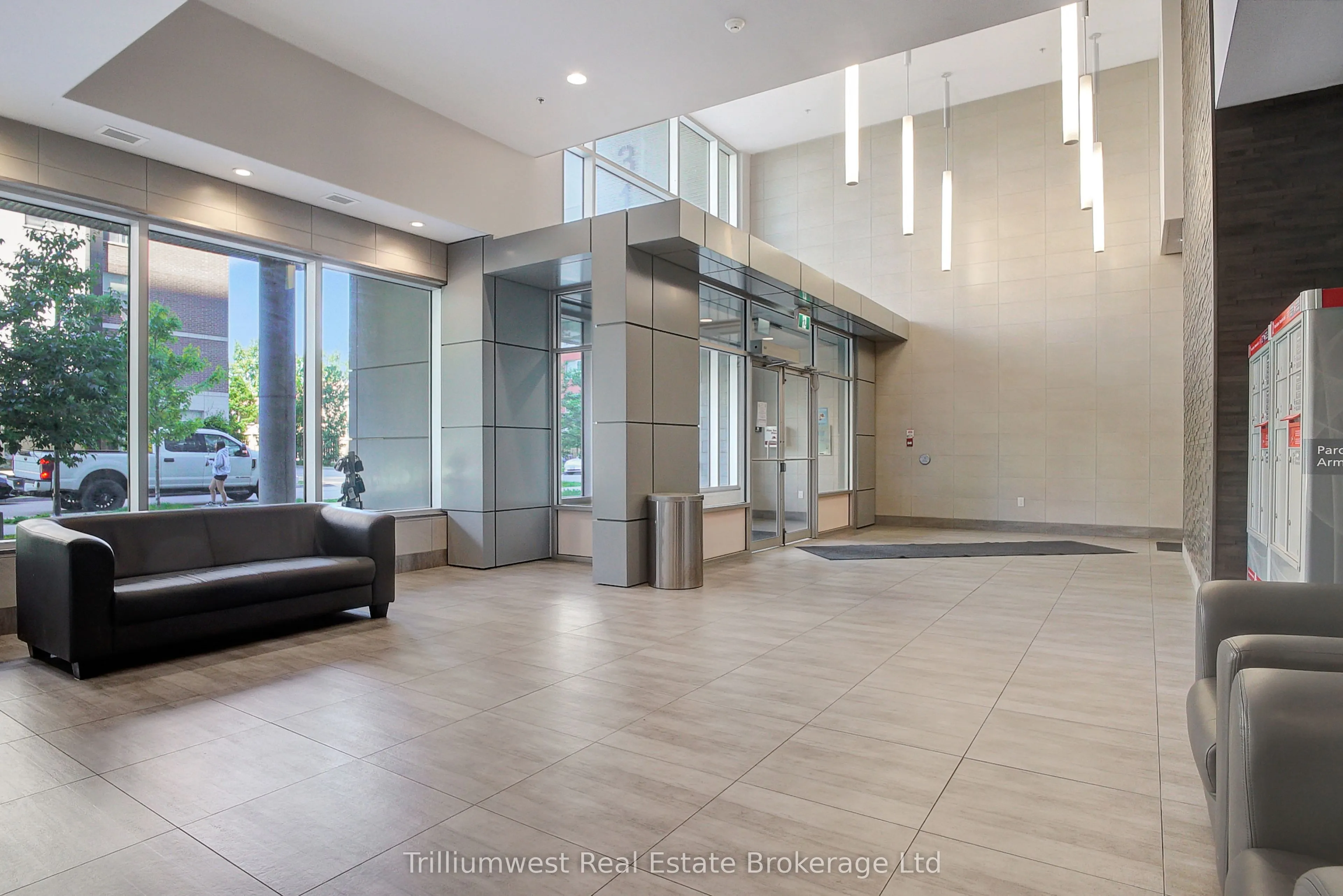 318 Spruce Street, #1501