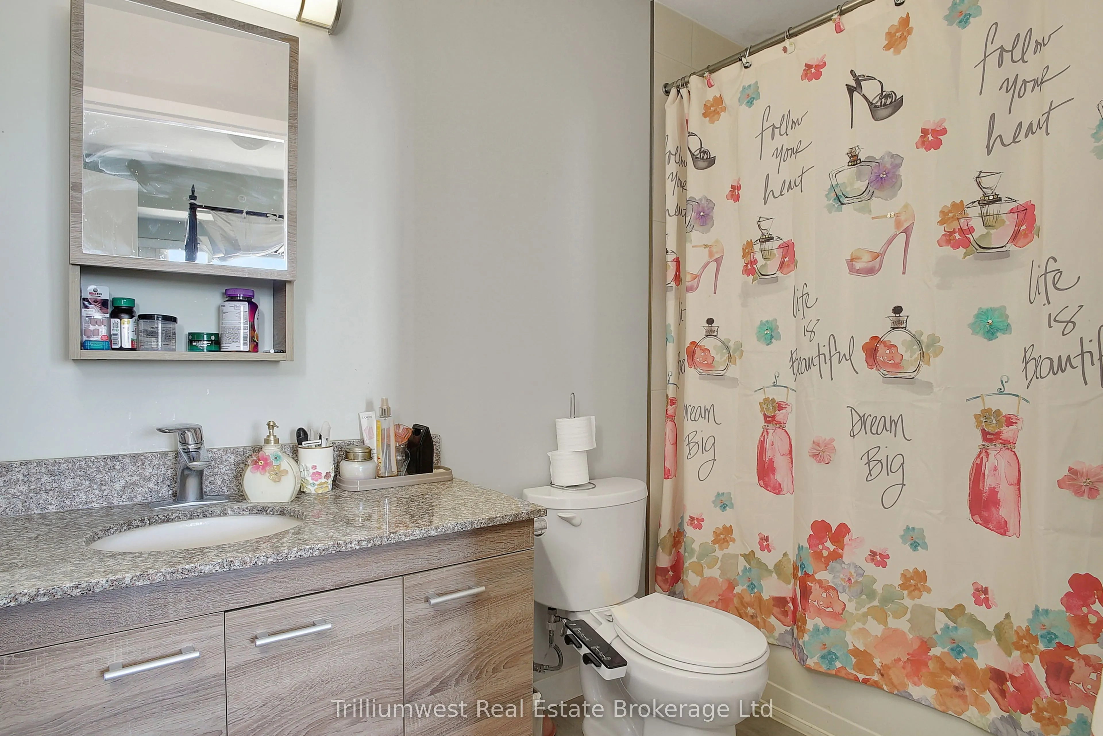 318 Spruce Street, #1501