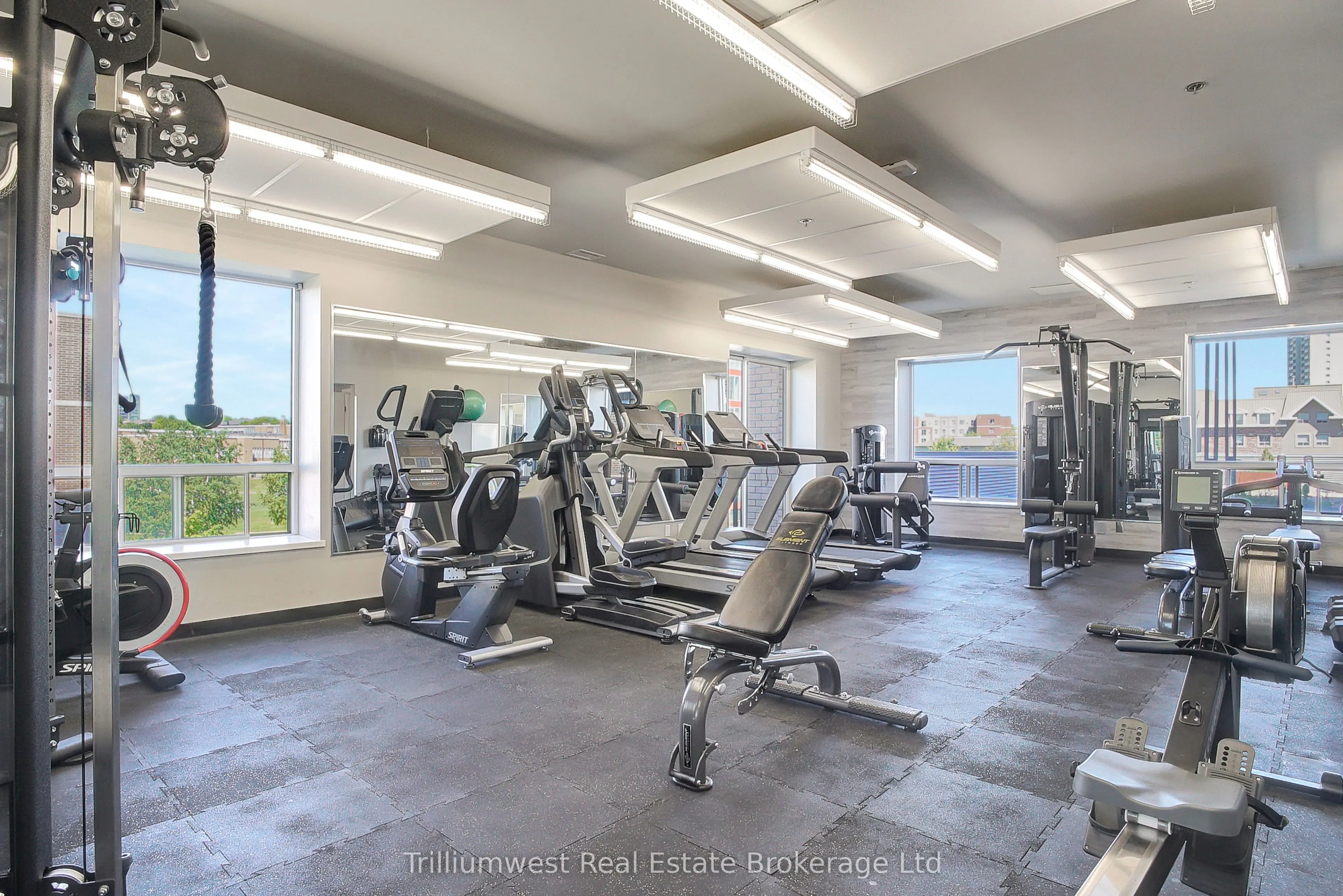 318 Spruce Street, #1501