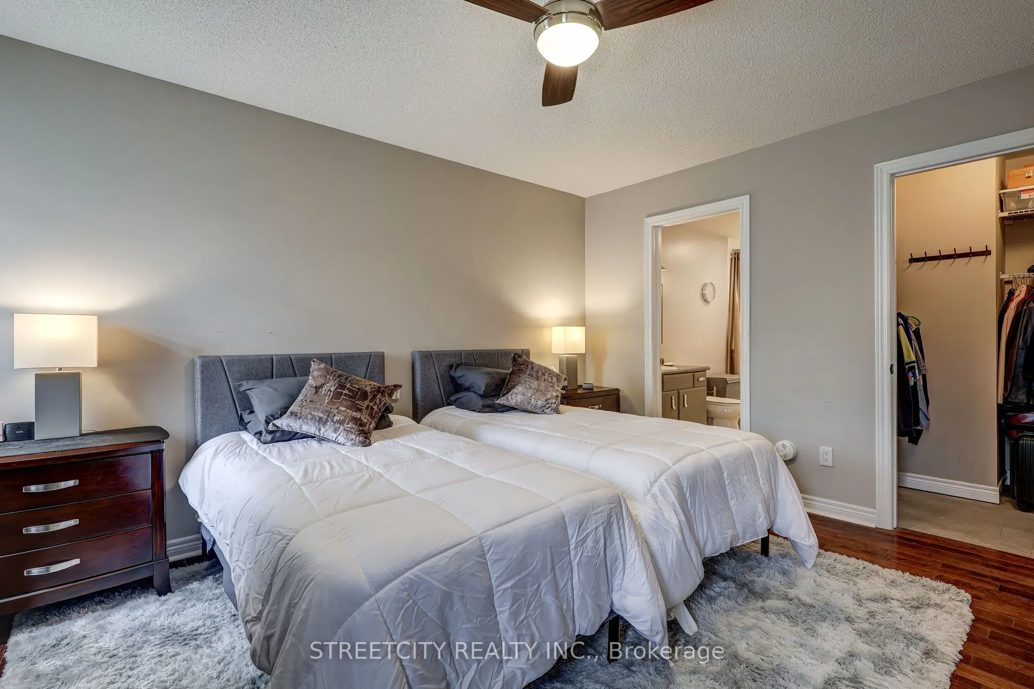 20 Windemere Place #6
